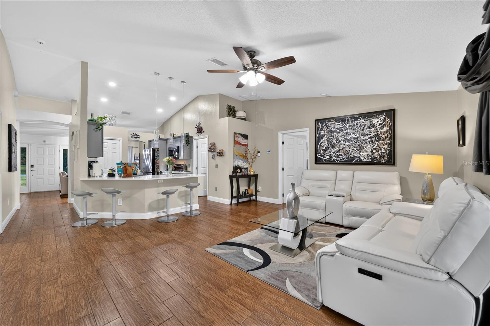 SILVER SPGS SHORES 20 - Residential