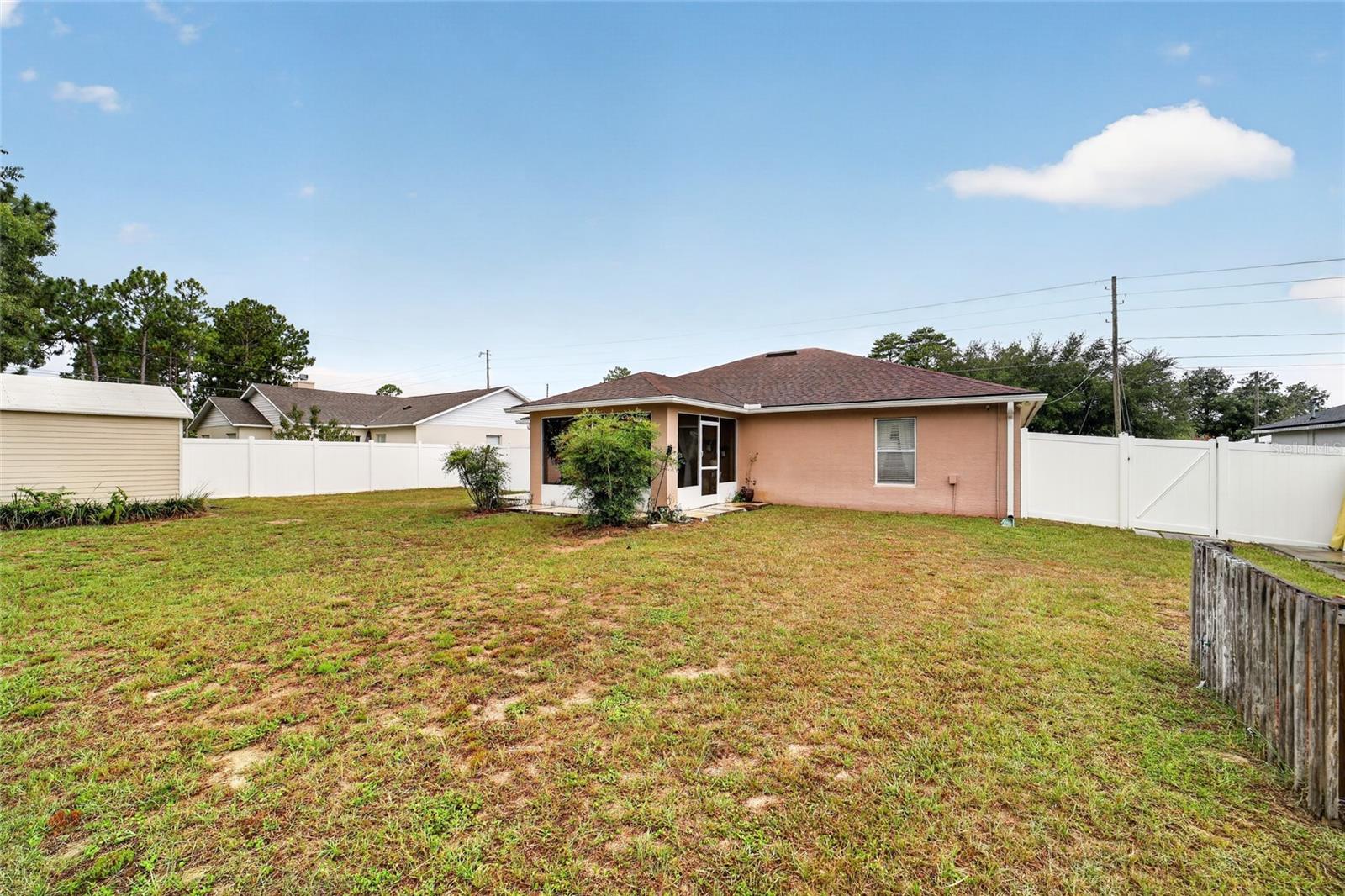 SILVER SPGS SHORES 20 - Residential