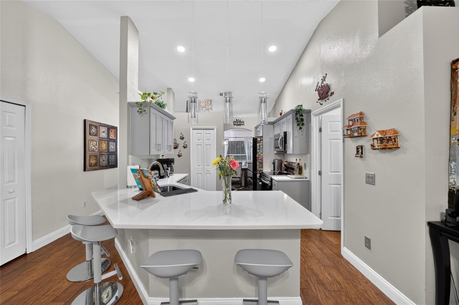 SILVER SPGS SHORES 20 - Residential