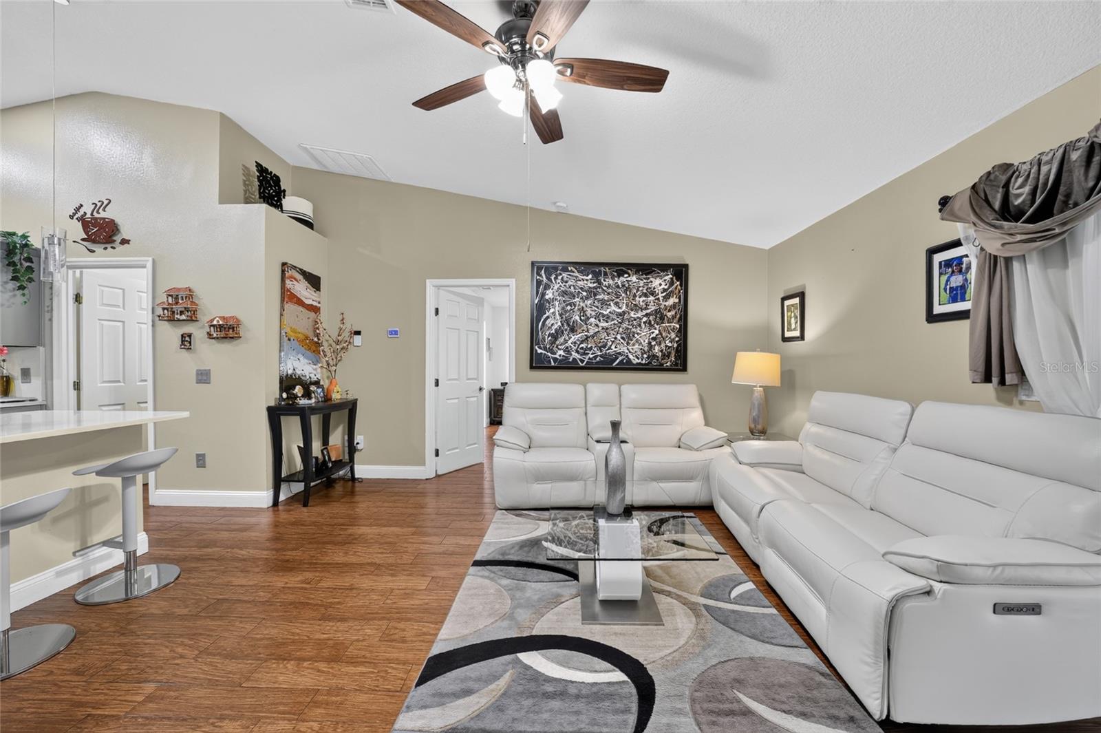 SILVER SPGS SHORES 20 - Residential