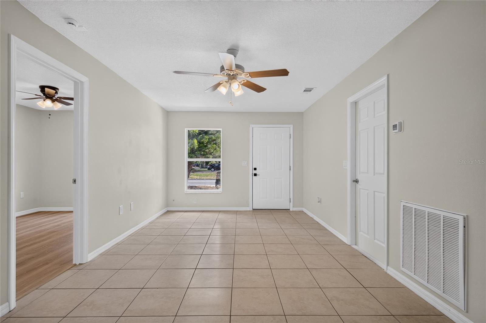 VILLA PARK - Residential