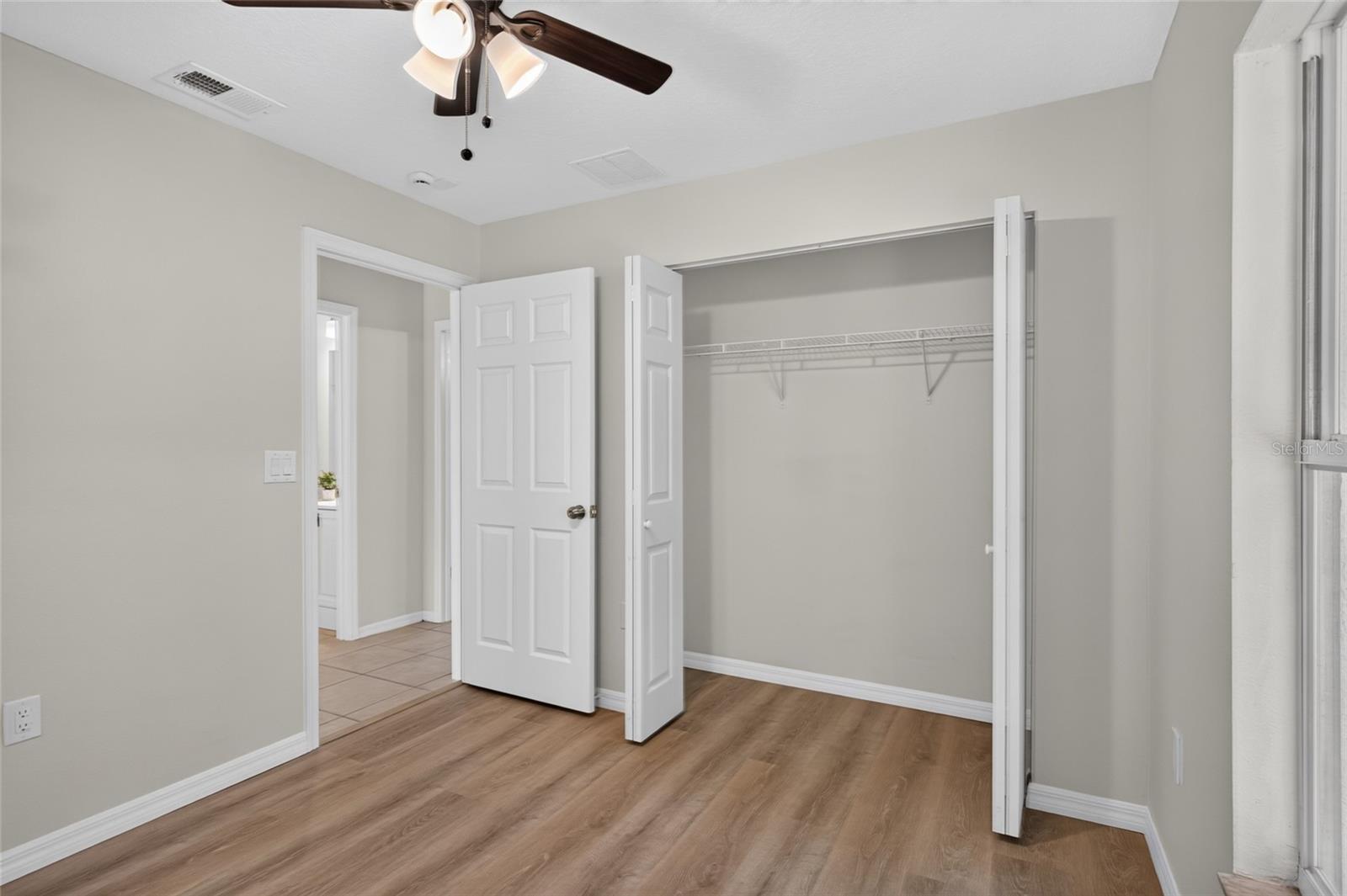 VILLA PARK - Residential