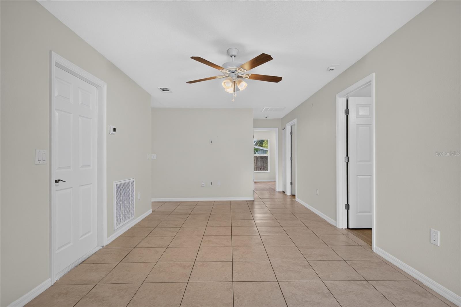 VILLA PARK - Residential
