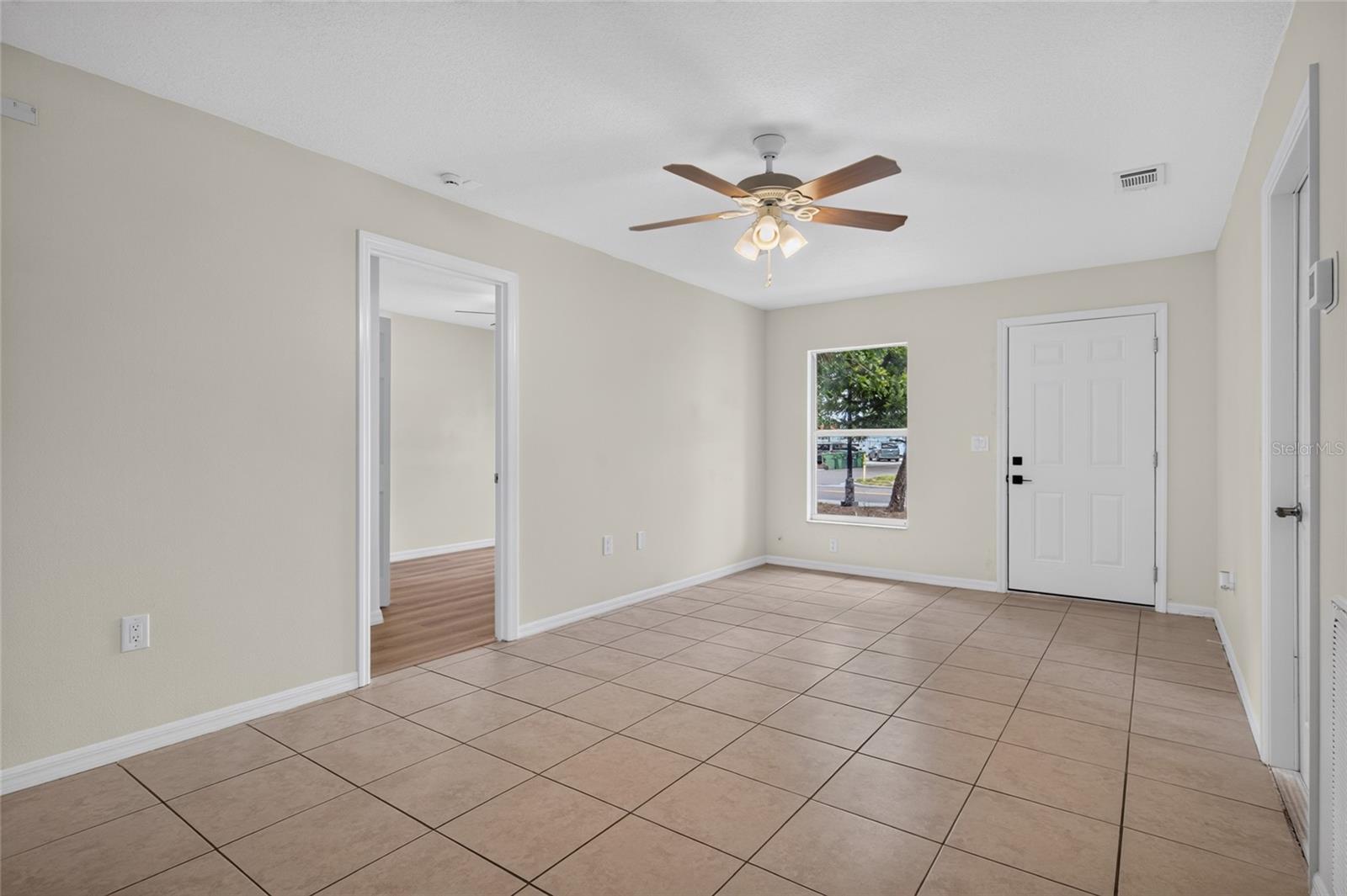 VILLA PARK - Residential