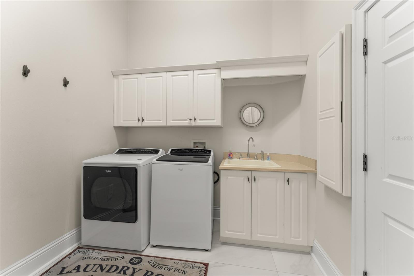KEENES POINTE - Residential