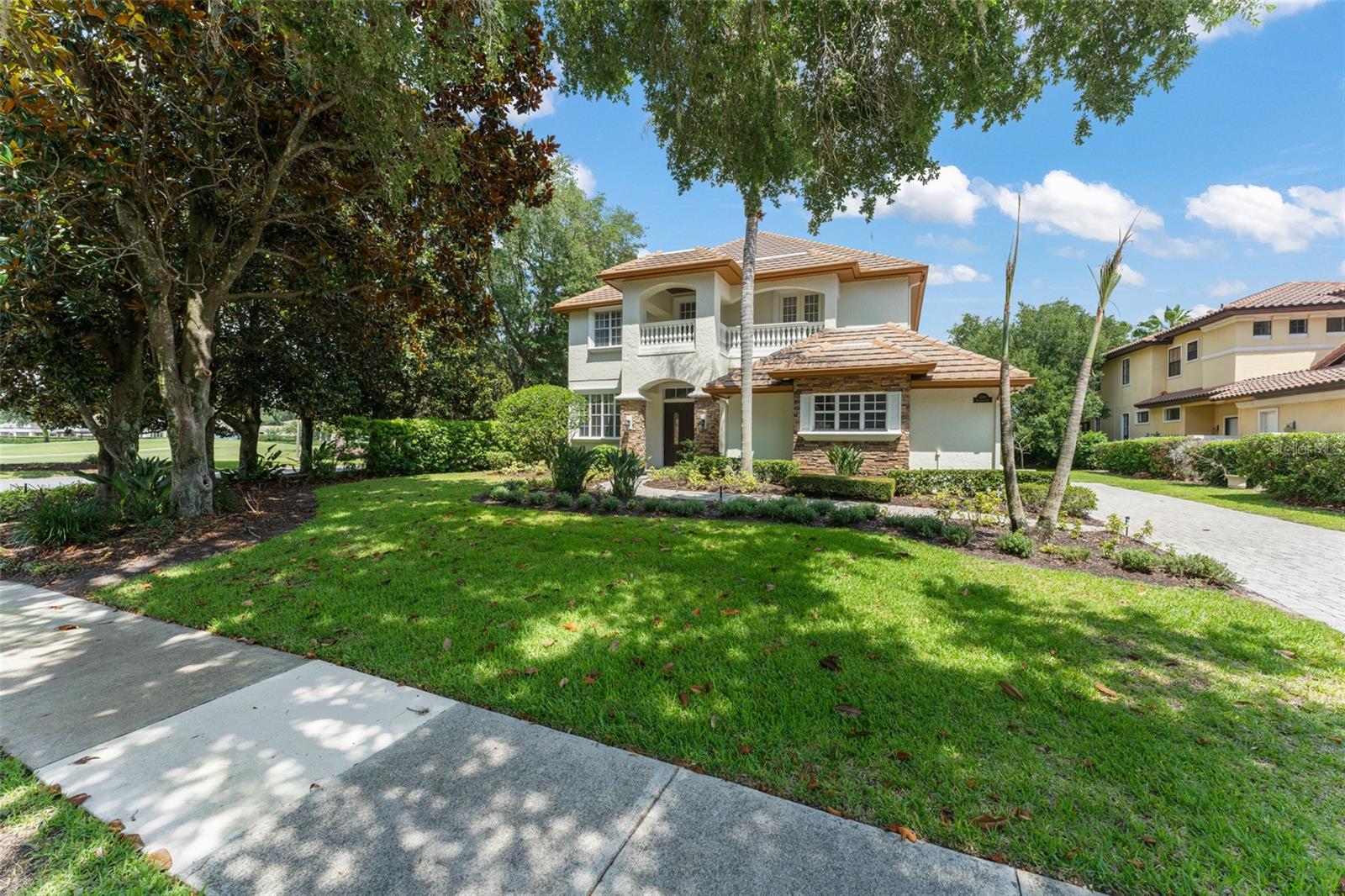 KEENES POINTE - Residential
