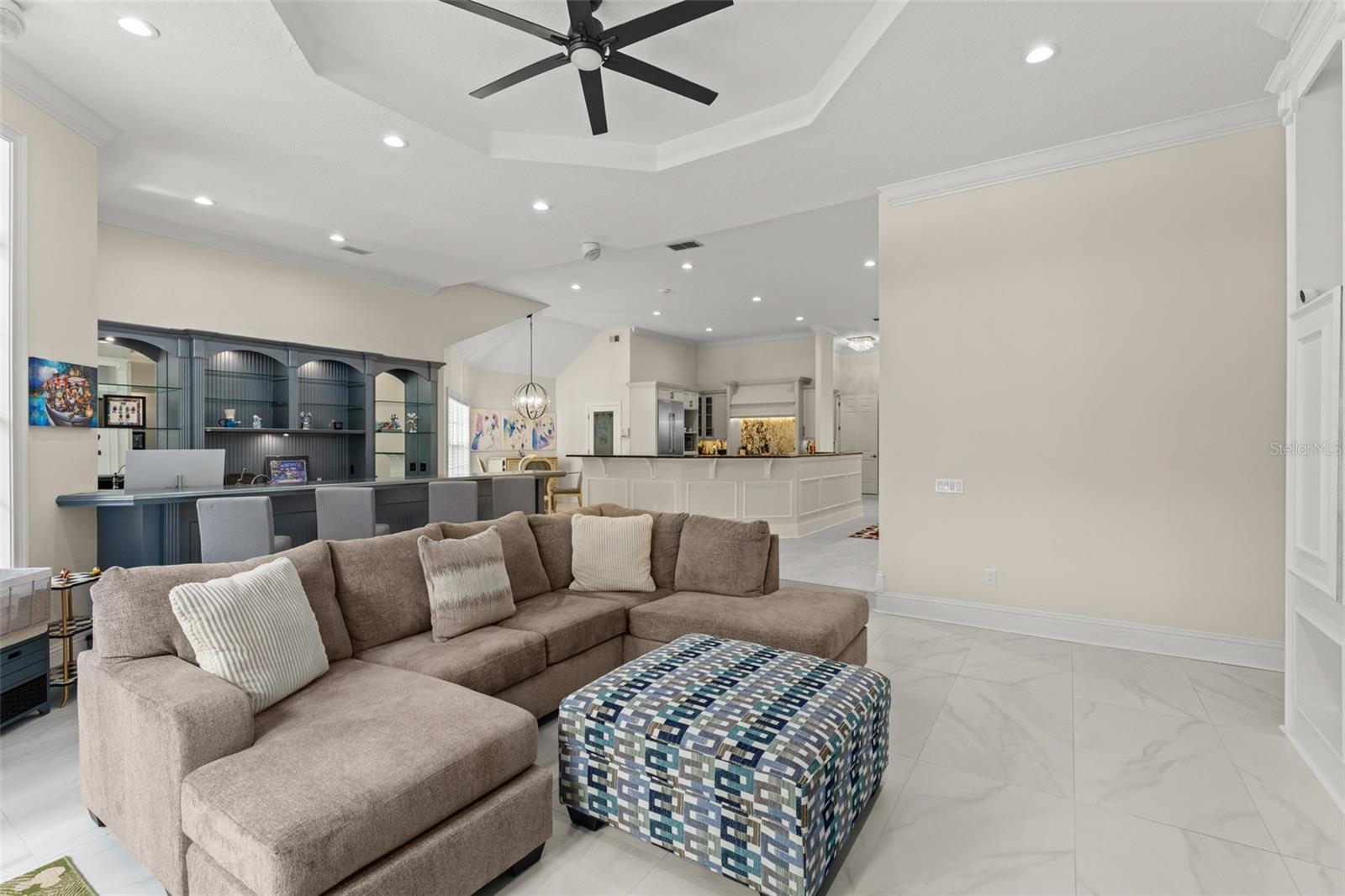 KEENES POINTE - Residential