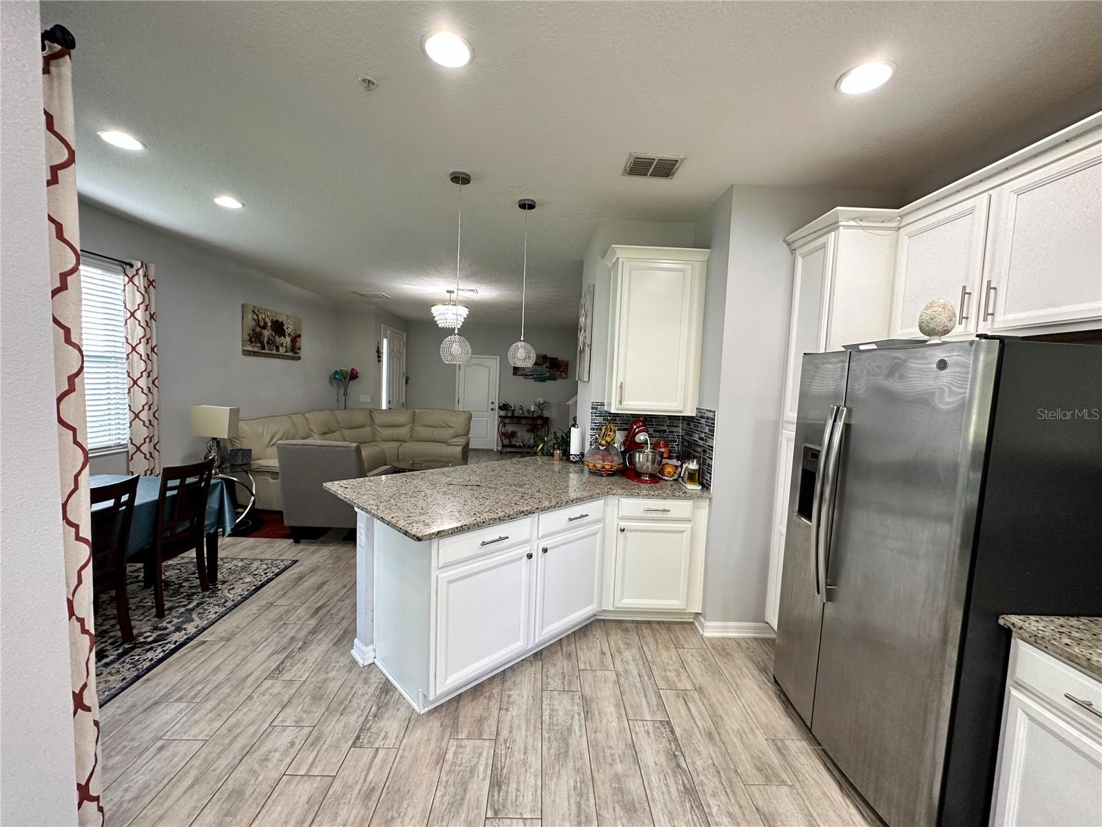 TOWNS AT WHITE CEDAR - Residential Lease