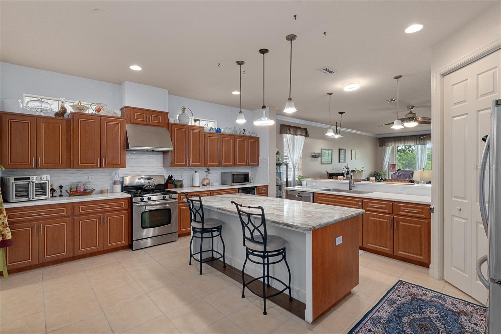 HERNANDO OAKS PH 1 - Residential