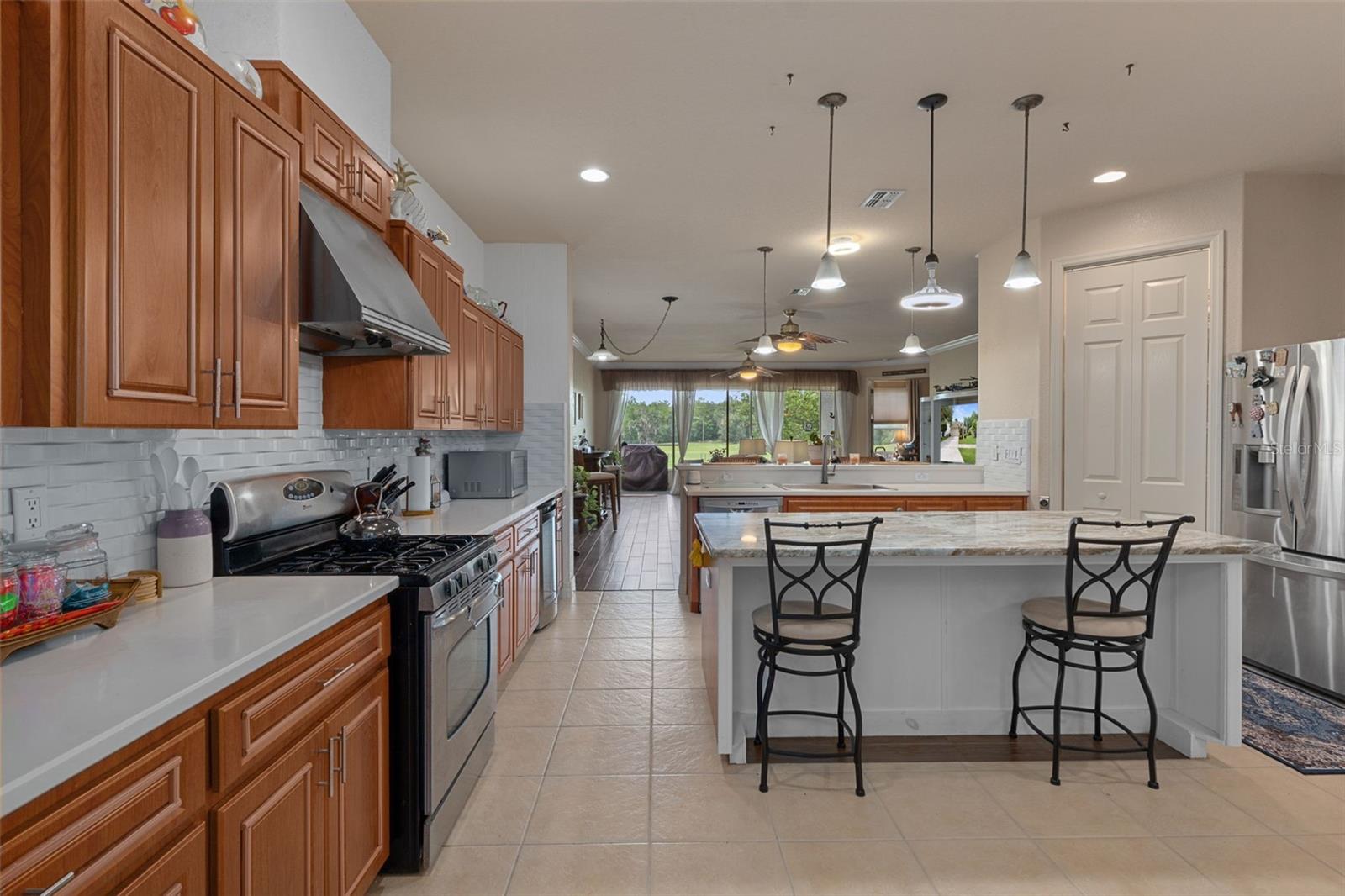 HERNANDO OAKS PH 1 - Residential
