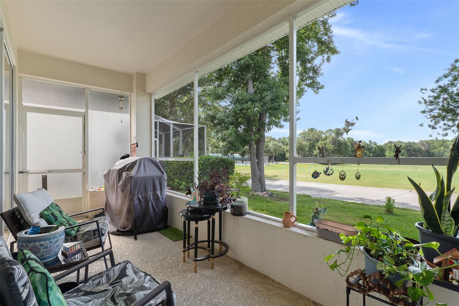 HERNANDO OAKS PH 1 - Residential