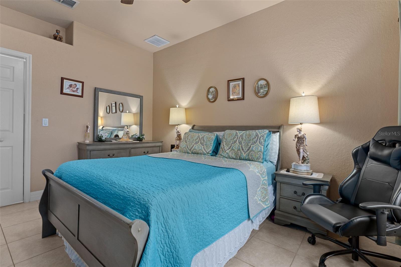 HERNANDO OAKS PH 1 - Residential