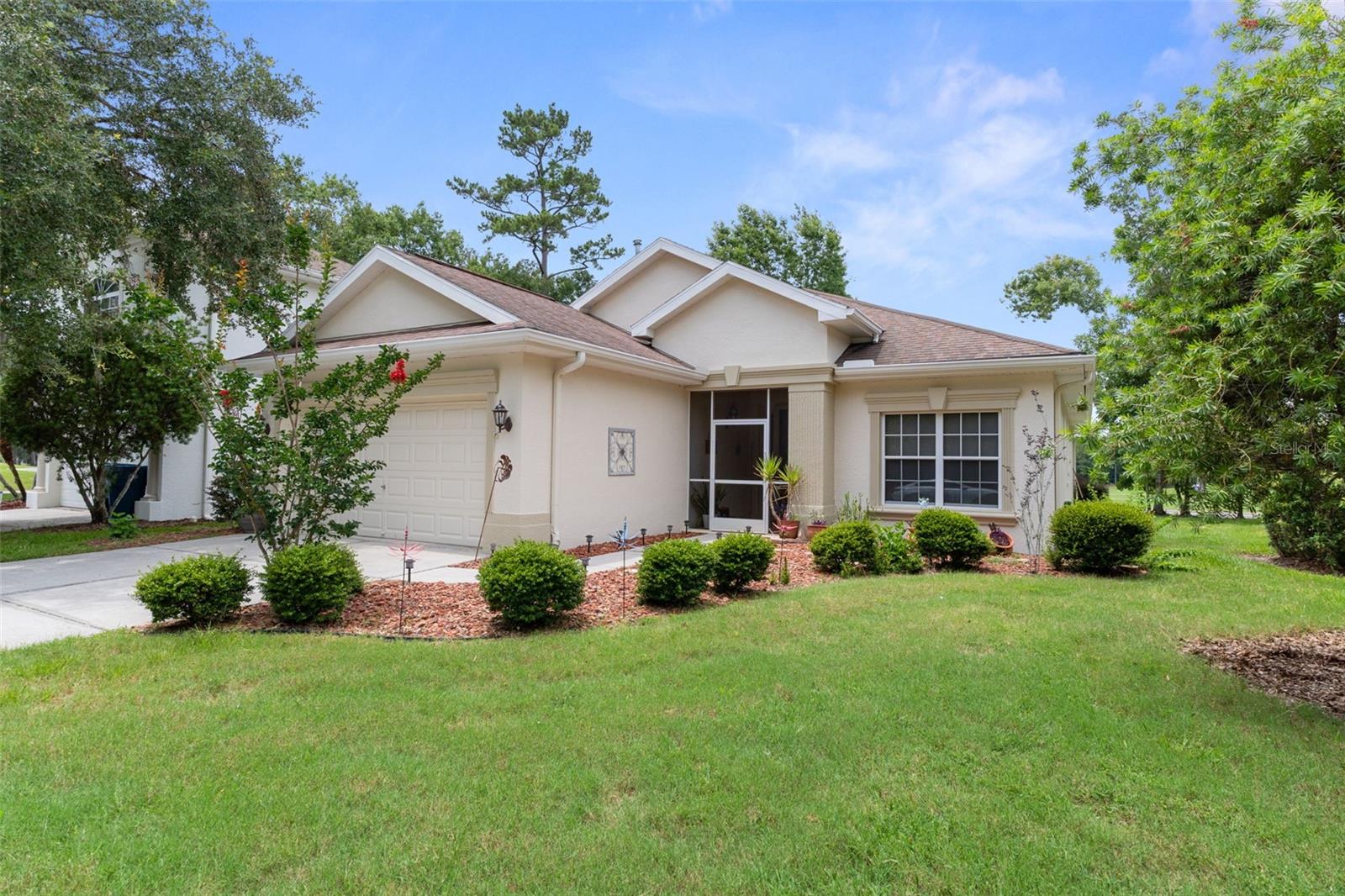 HERNANDO OAKS PH 1 - Residential