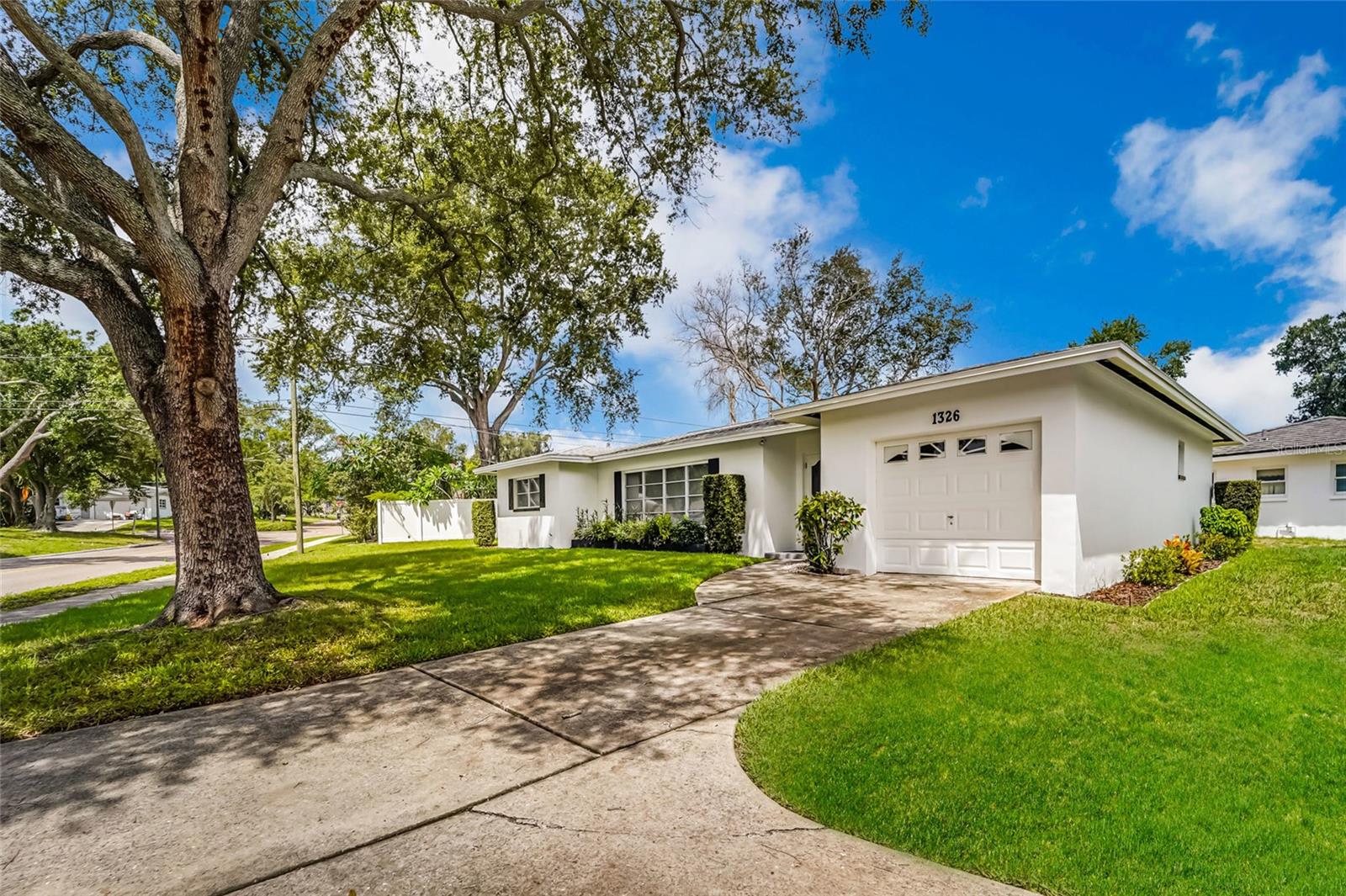 BROOKHILL - Residential