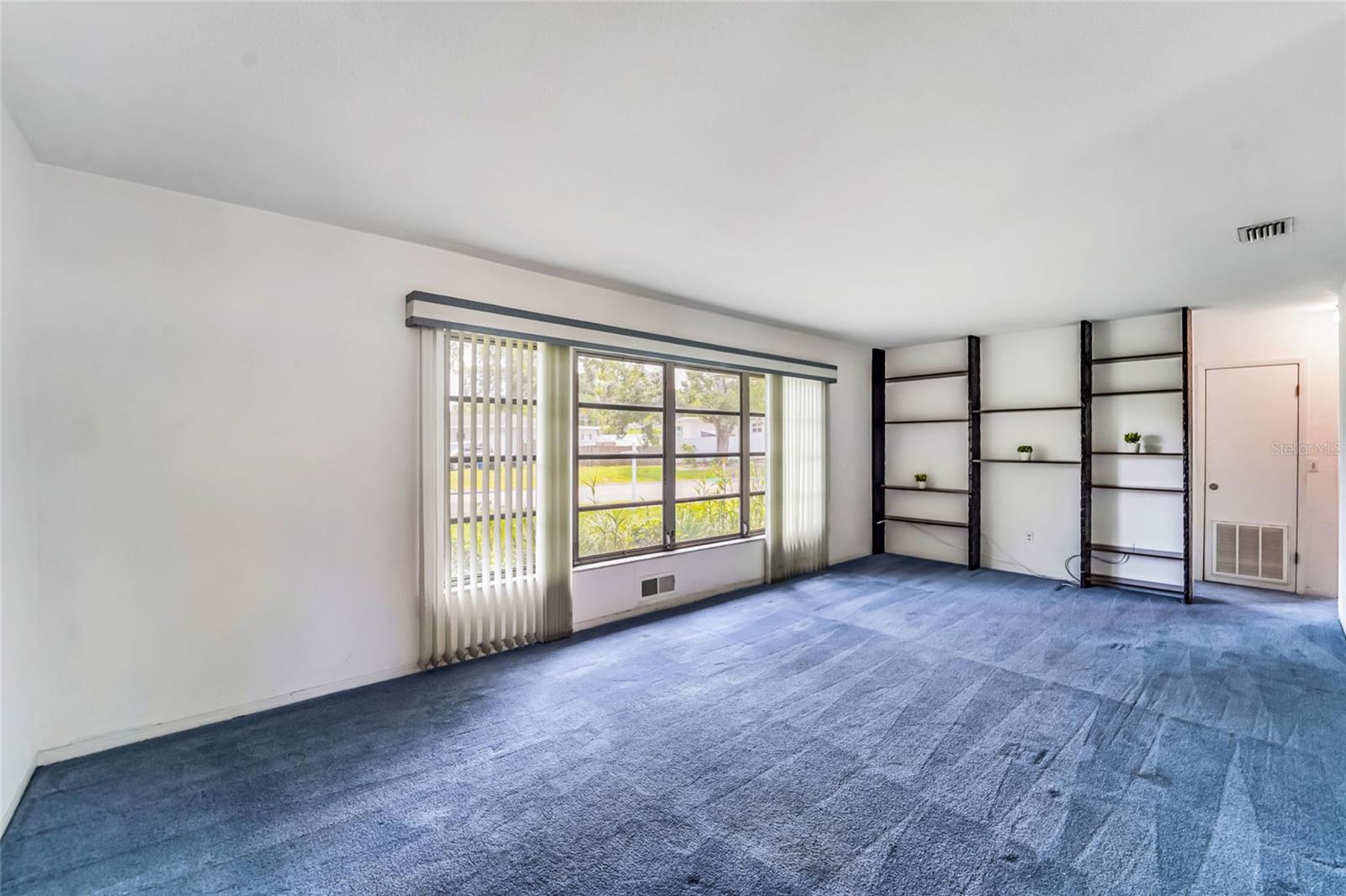 BROOKHILL - Residential