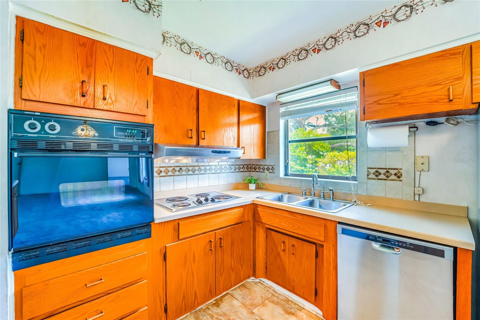 BROOKHILL - Residential