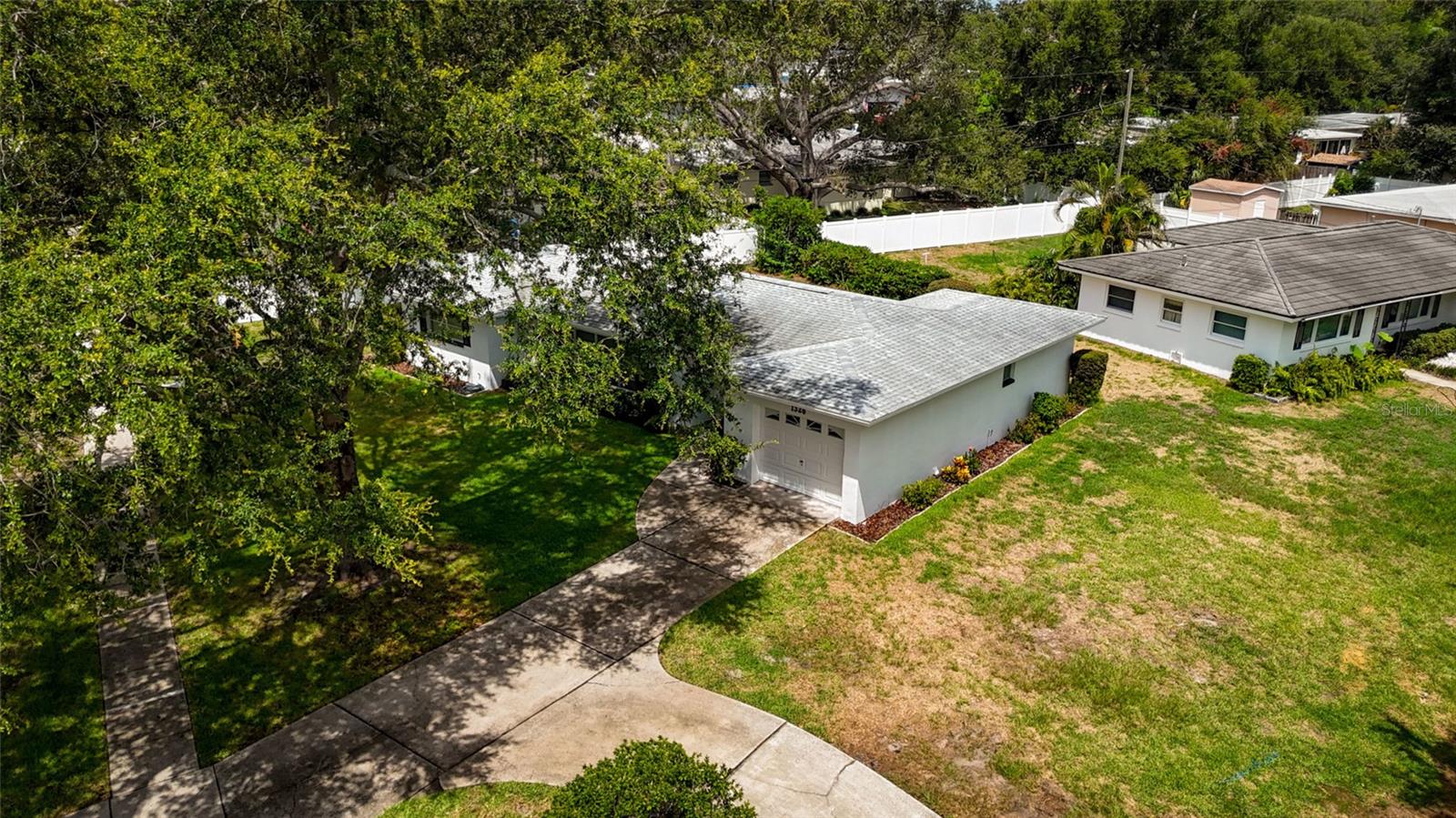BROOKHILL - Residential