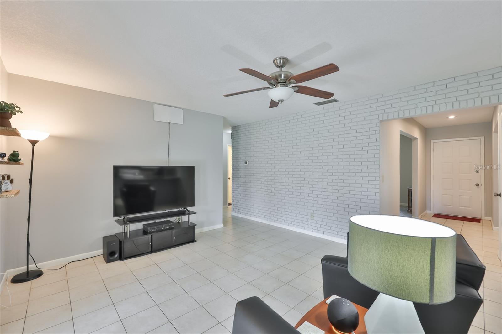 BLOOMINGDALE SECTION A UNIT 1V - Residential