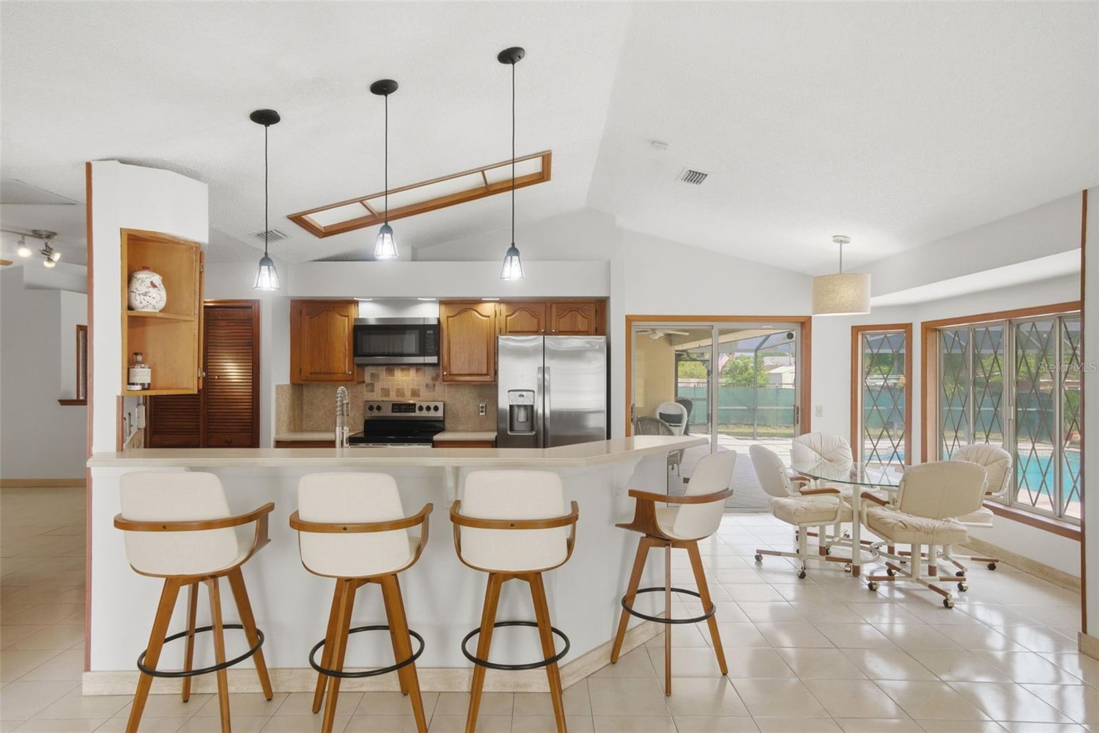 DELTONA LAKES UNIT 08 - Residential