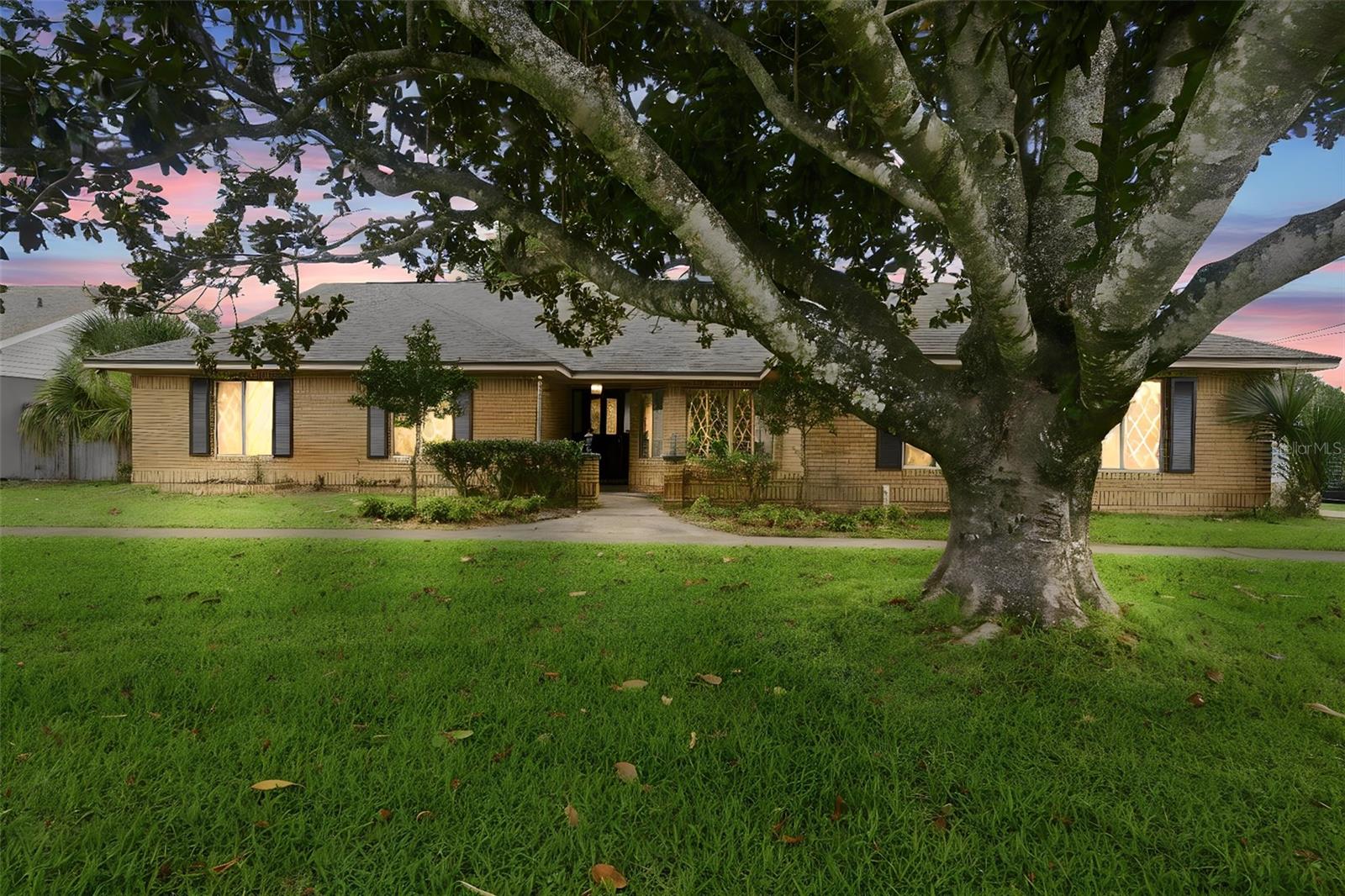 DELTONA LAKES UNIT 08 - Residential