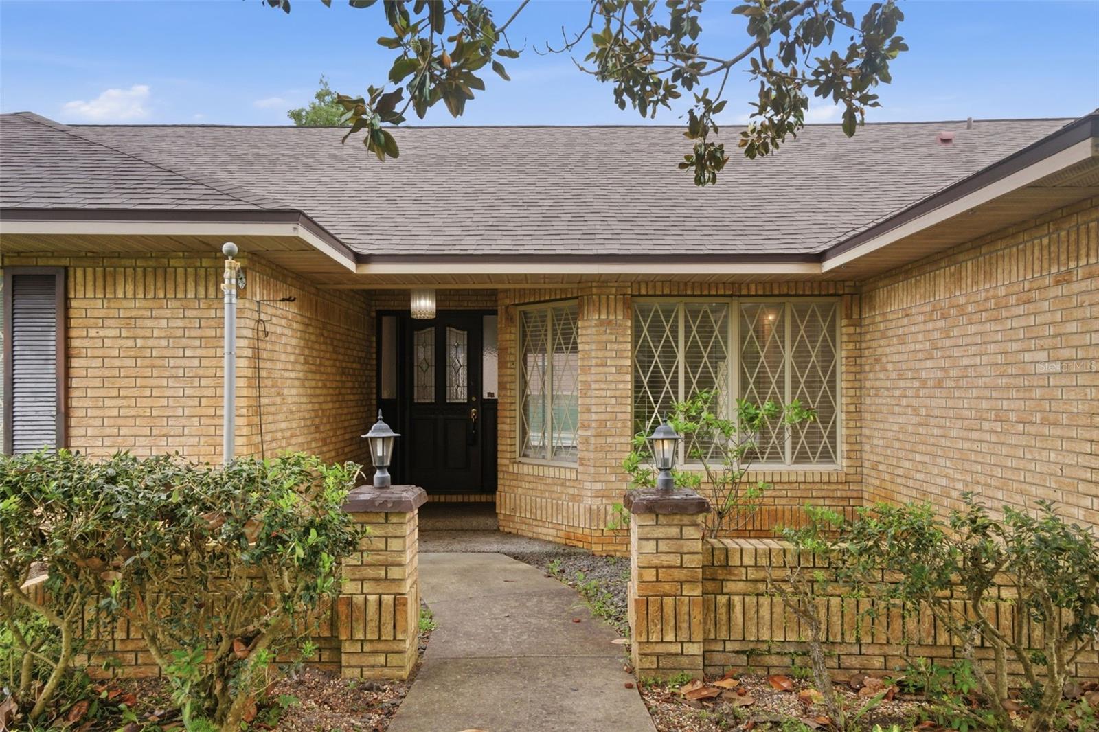 DELTONA LAKES UNIT 08 - Residential