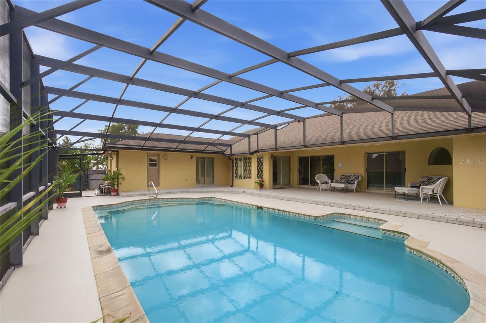 DELTONA LAKES UNIT 08 - Residential