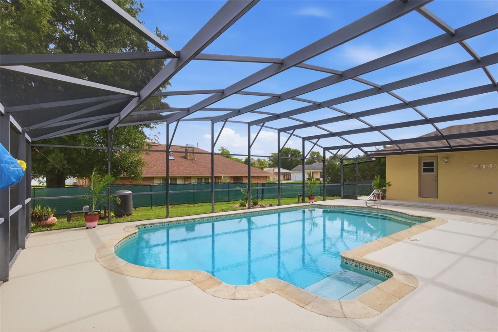 DELTONA LAKES UNIT 08 - Residential