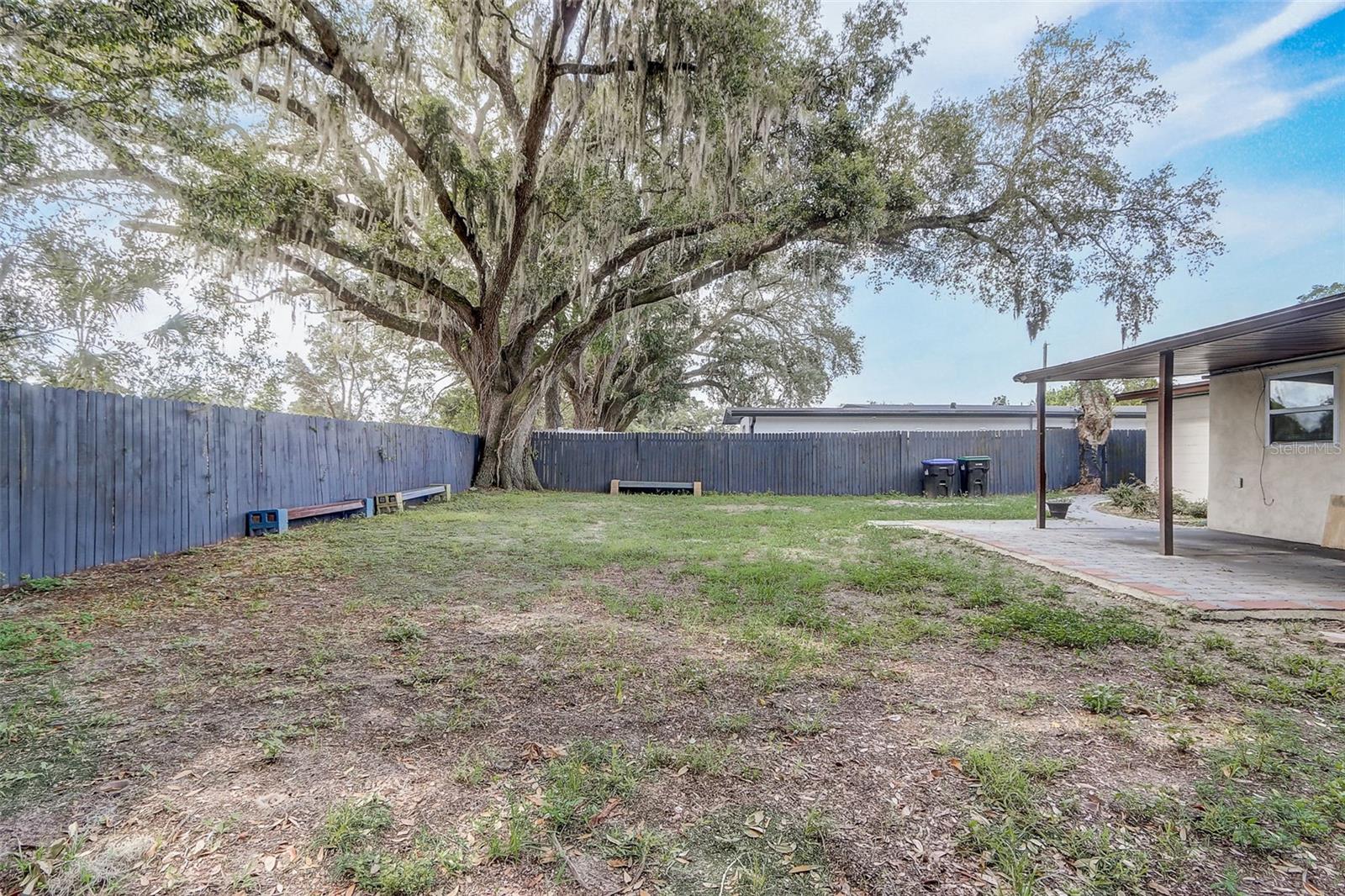 SWANN LAKE MANOR - Residential
