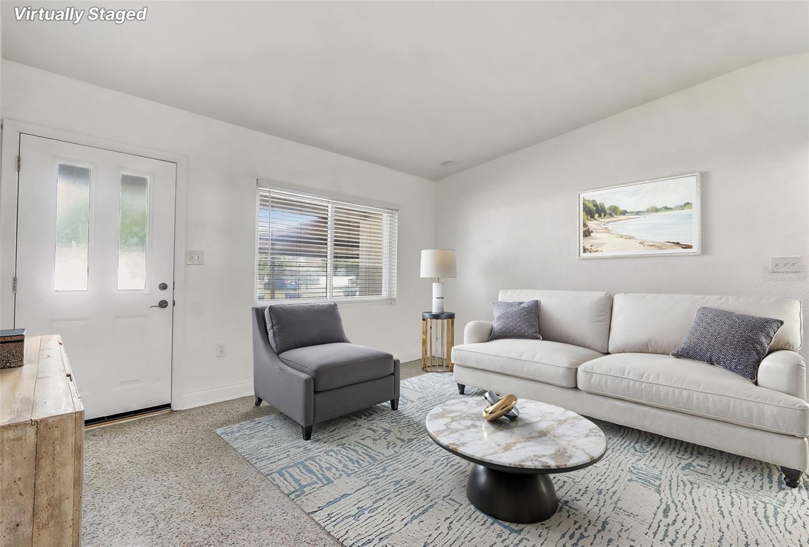 SWANN LAKE MANOR - Residential