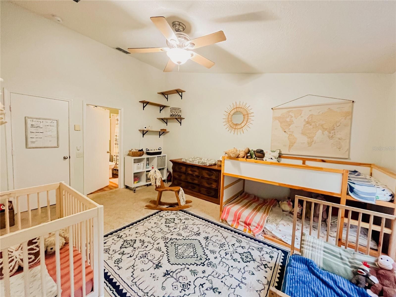 MEADOW POINTE - Residential