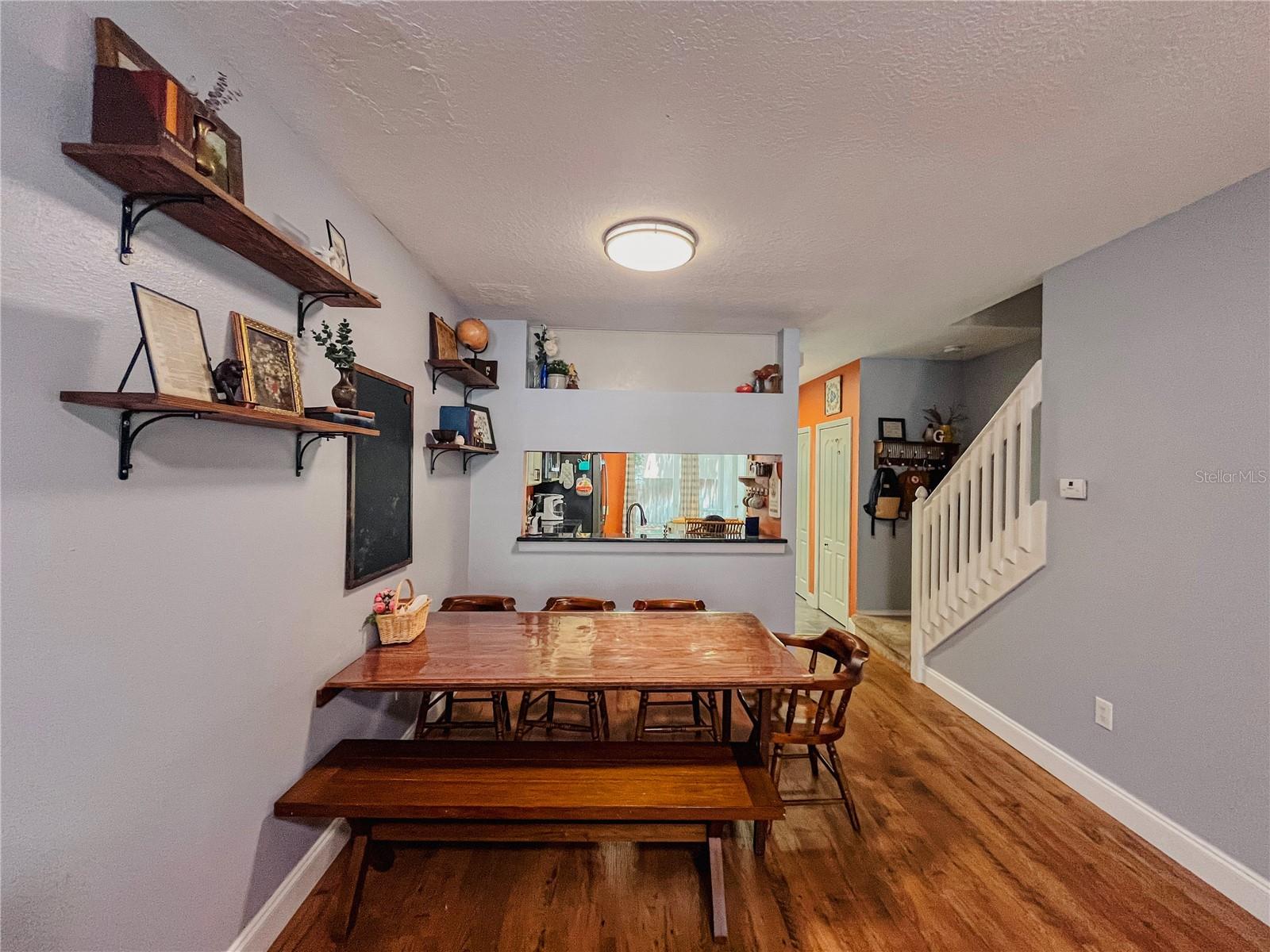 MEADOW POINTE - Residential