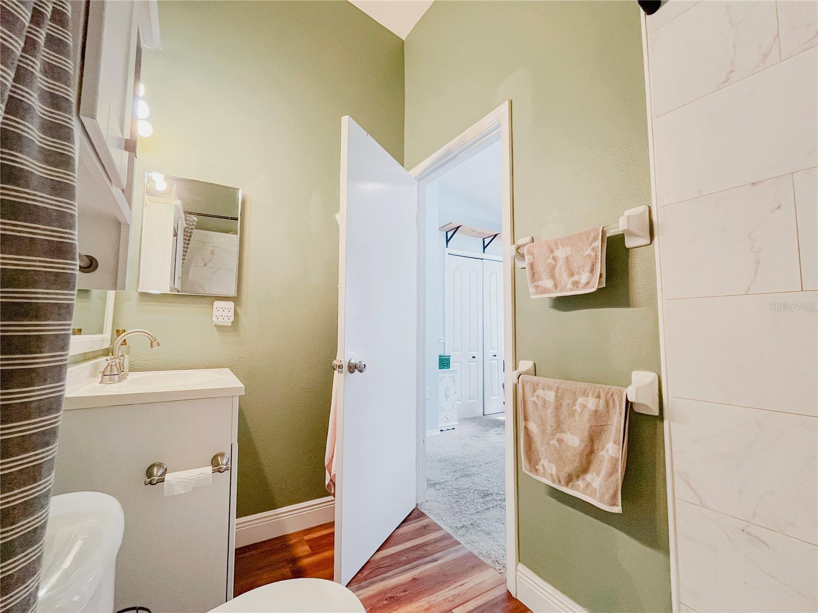MEADOW POINTE - Residential