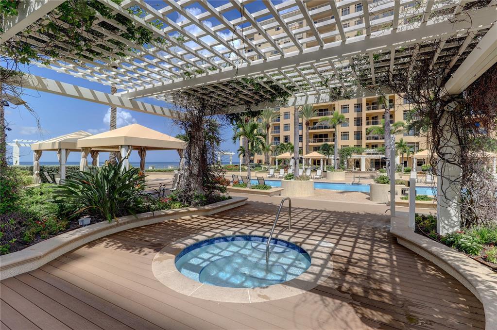 RESIDENCES AT SANDPEARL RESORT CONDO - Residential