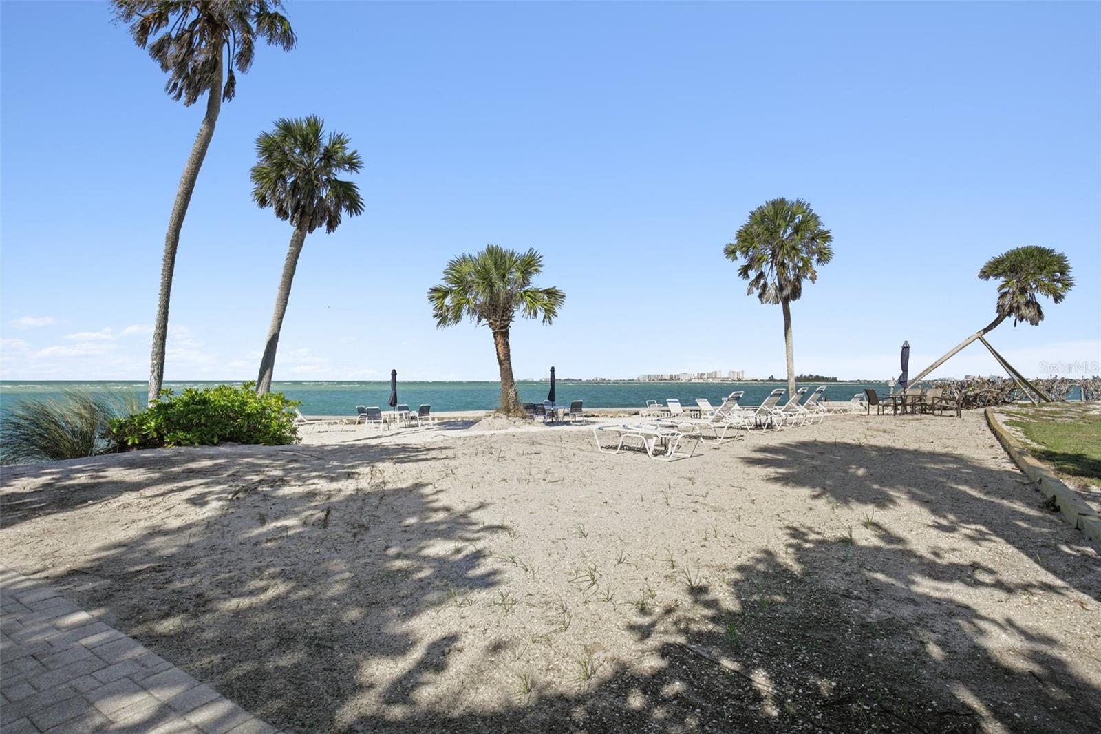 SANDY COVE IV - Residential