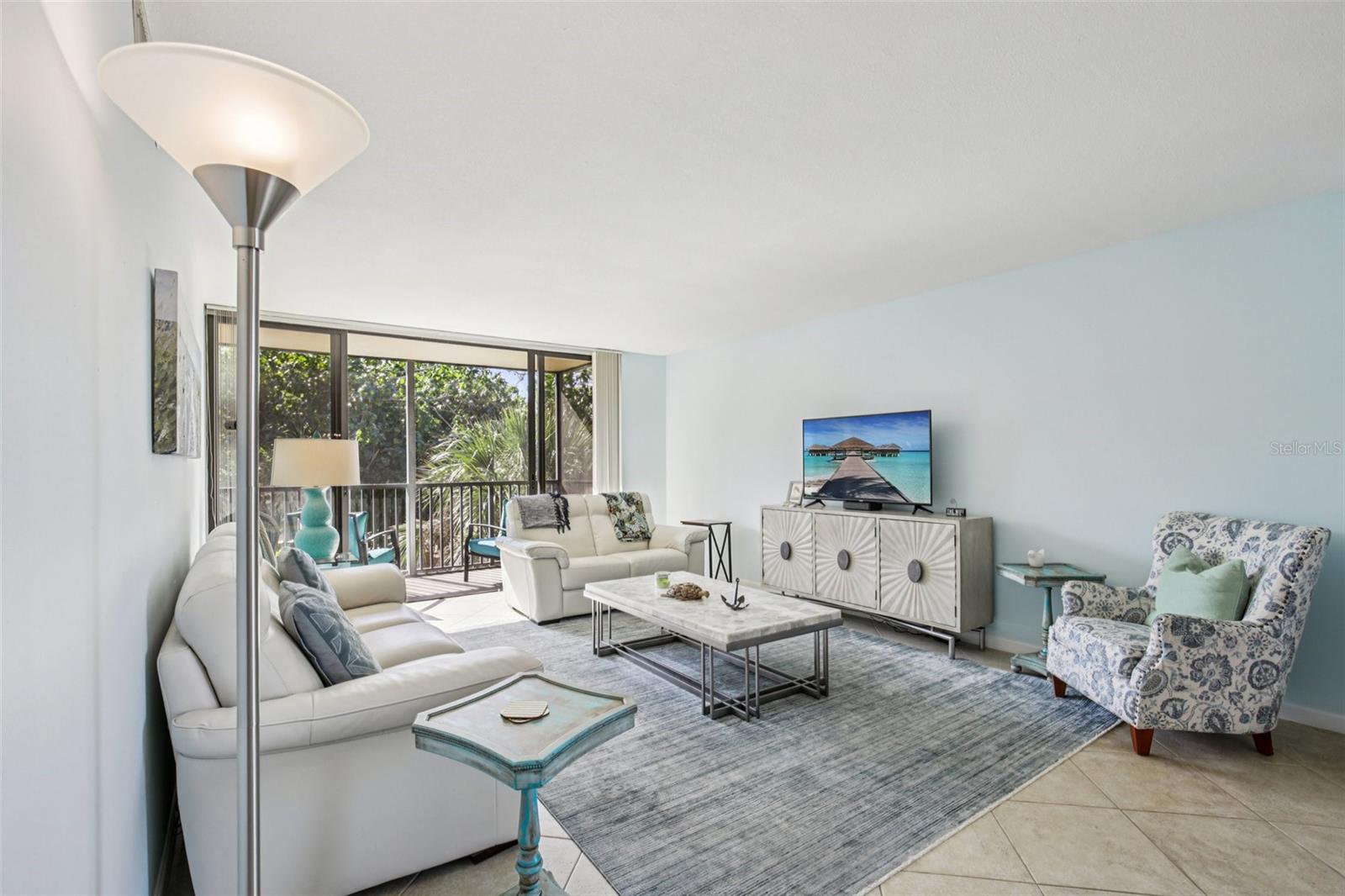 SANDY COVE IV - Residential