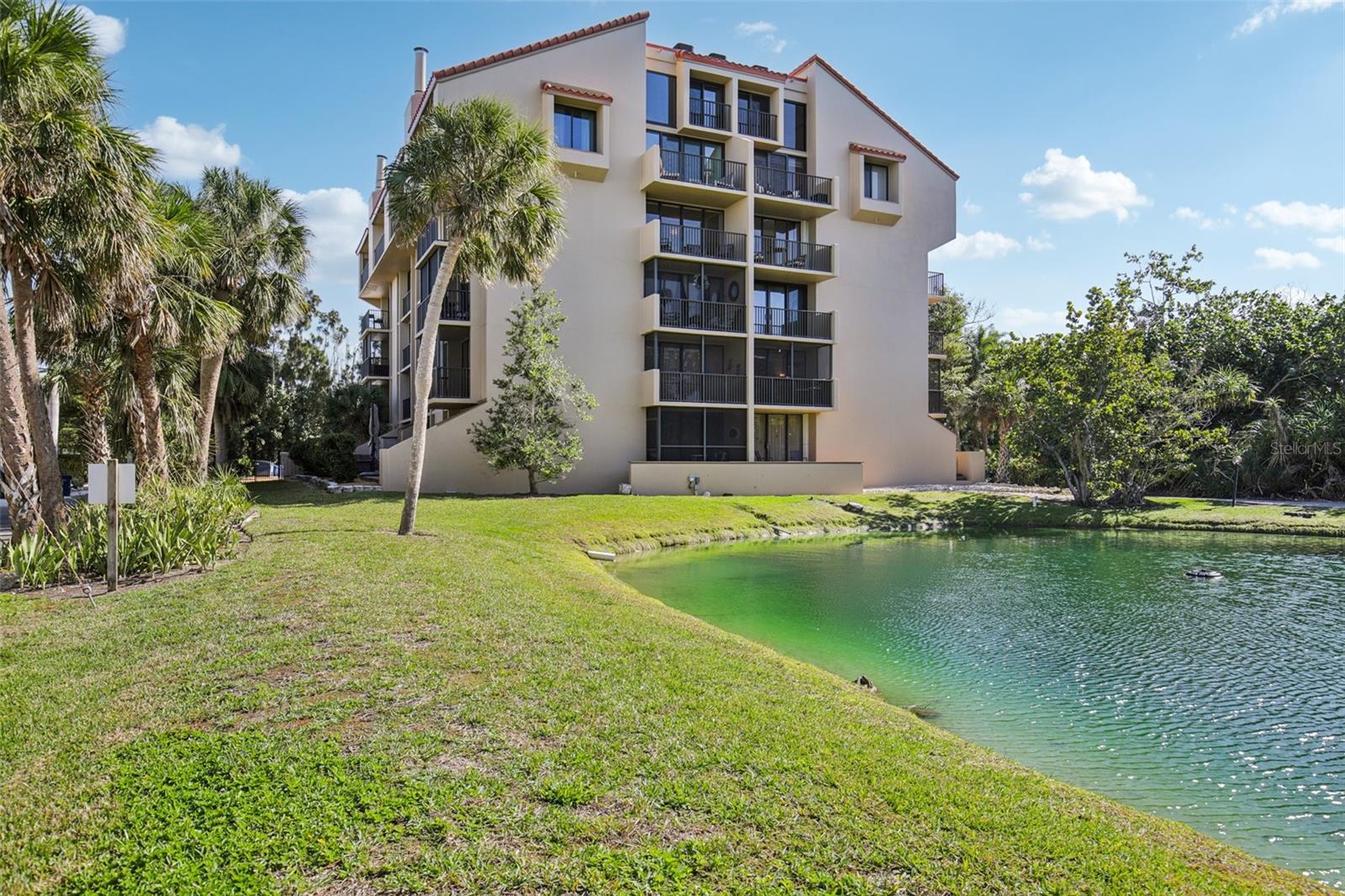 SANDY COVE IV - Residential