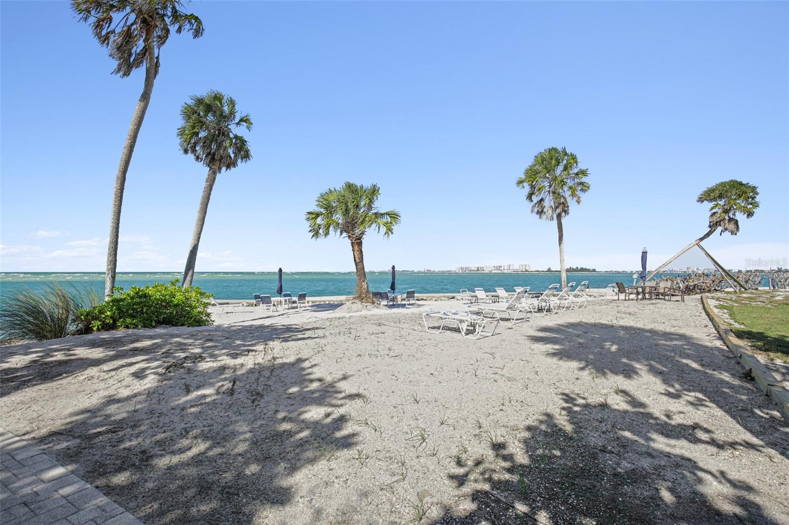 SANDY COVE IV - Residential