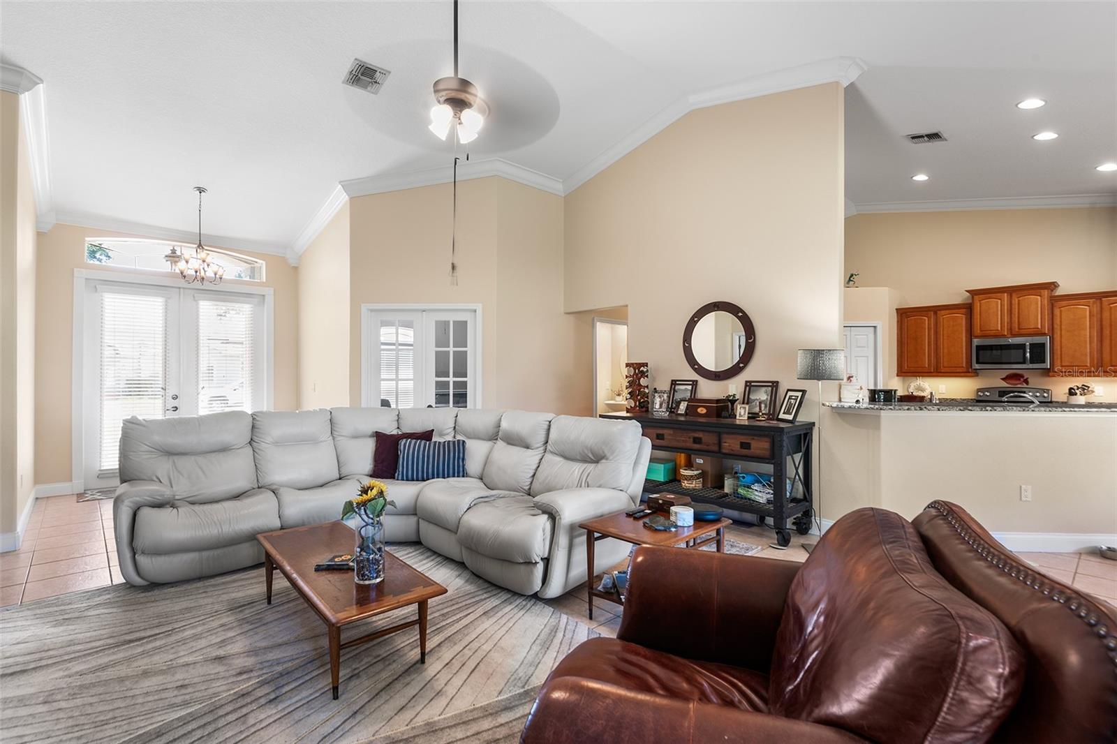 HARTRIDGE HILLS - Residential