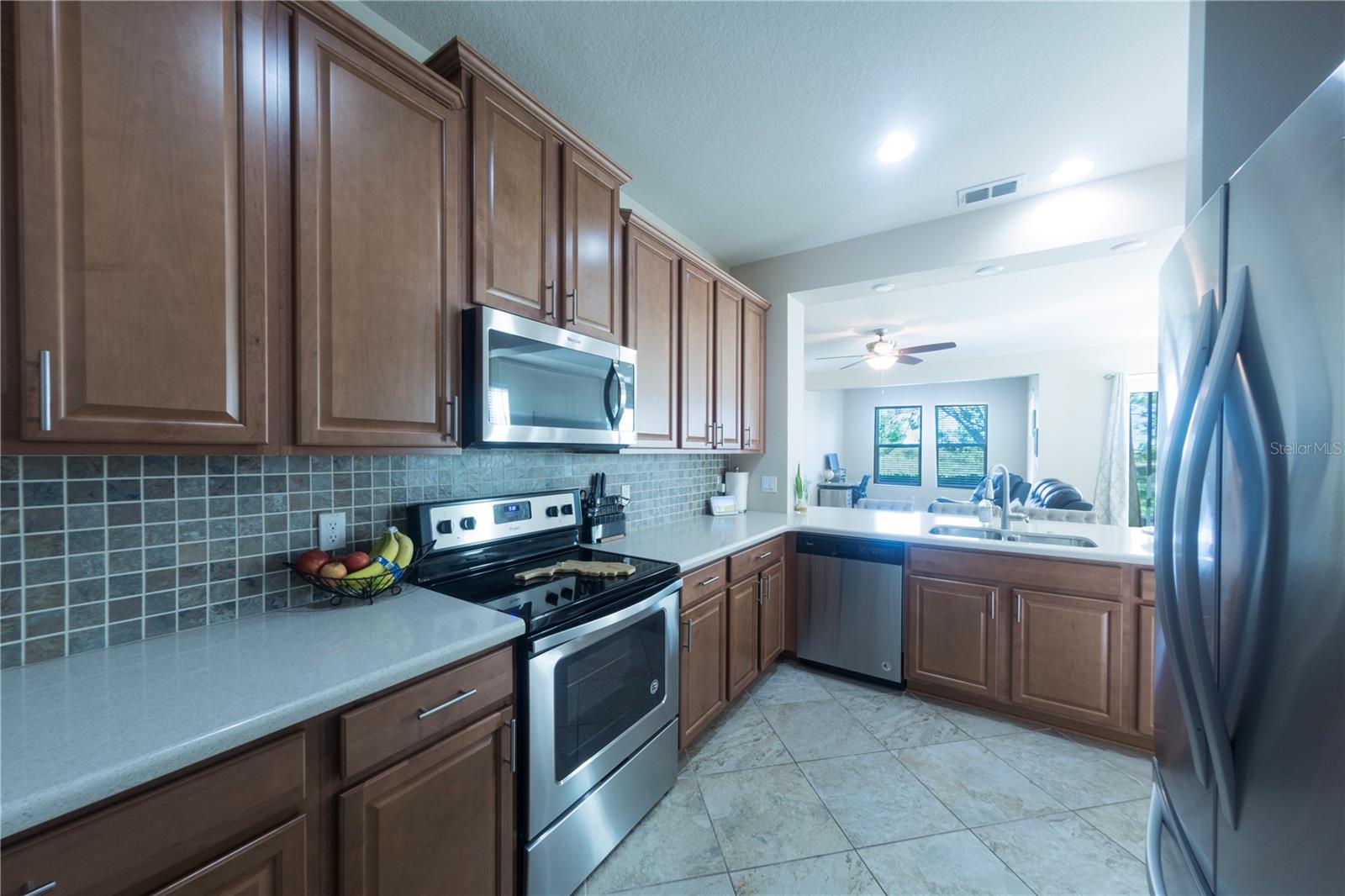 MAGNOLIA POINTE PH 1 - Residential