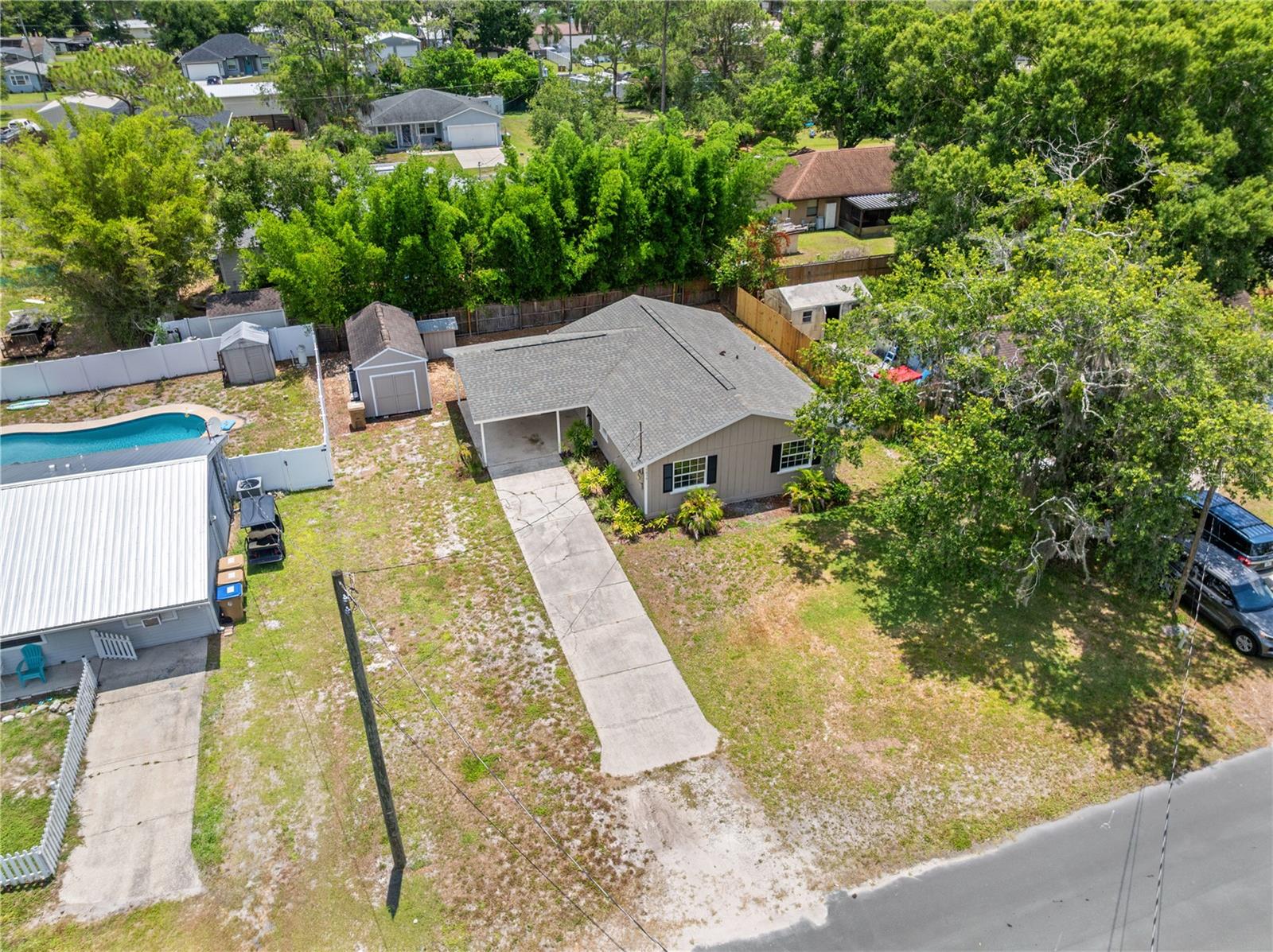 OAKWOOD SHORES - Residential