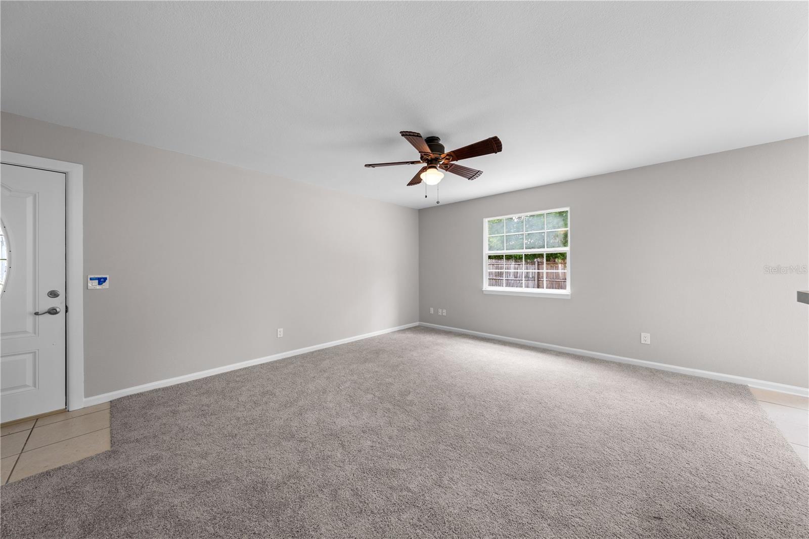 OAKWOOD SHORES - Residential