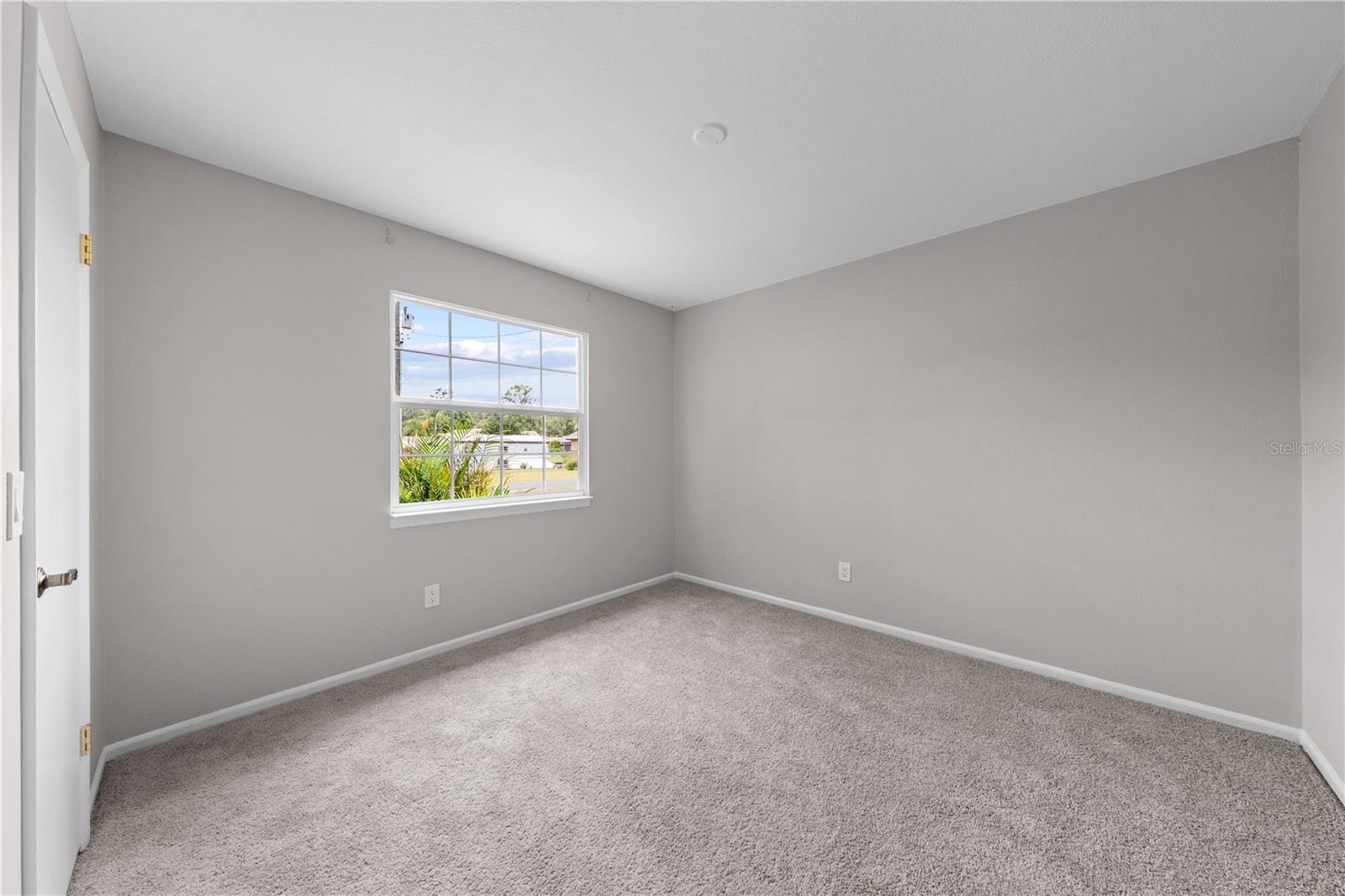 OAKWOOD SHORES - Residential