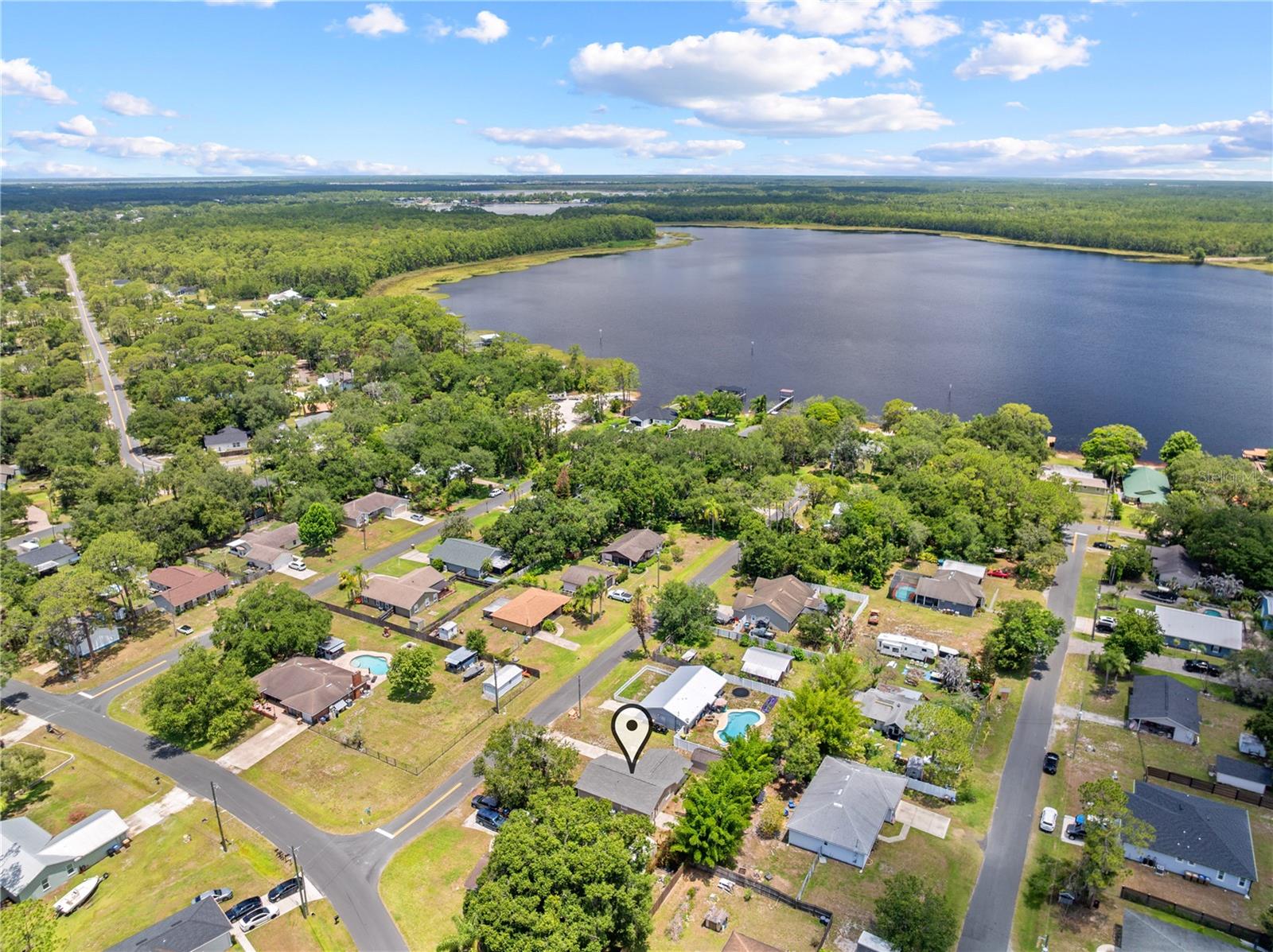 OAKWOOD SHORES - Residential