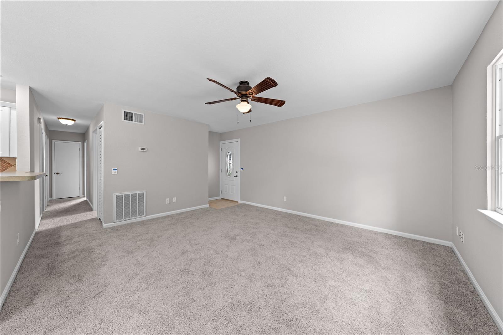 OAKWOOD SHORES - Residential