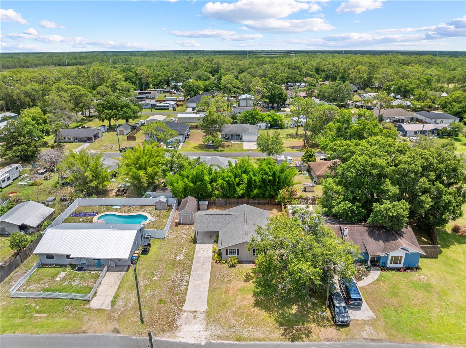 OAKWOOD SHORES - Residential
