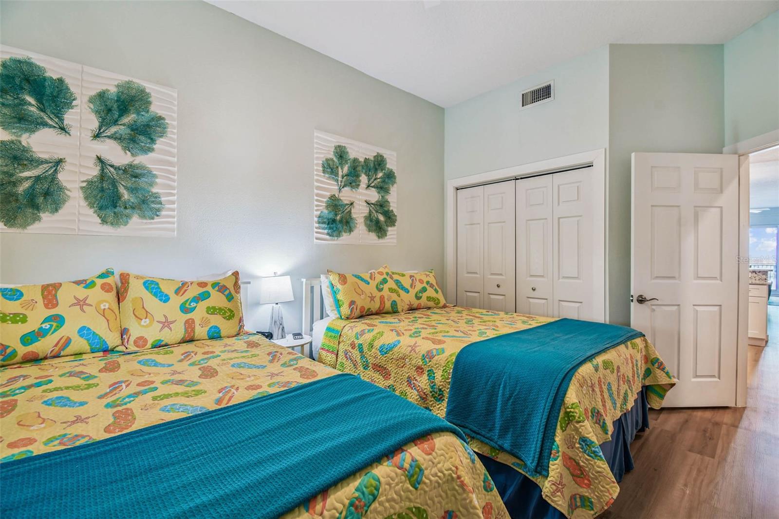 HARBORVIEW GRANDE CONDO - Residential