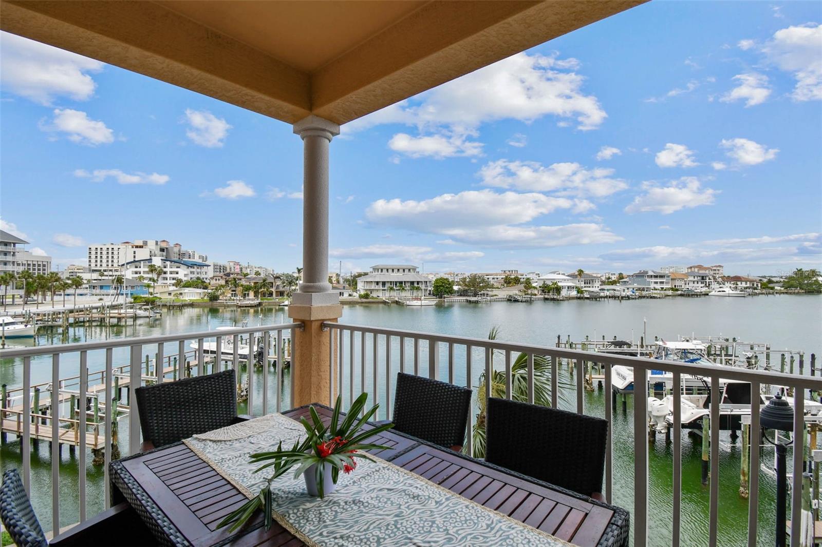 HARBORVIEW GRANDE CONDO - Residential
