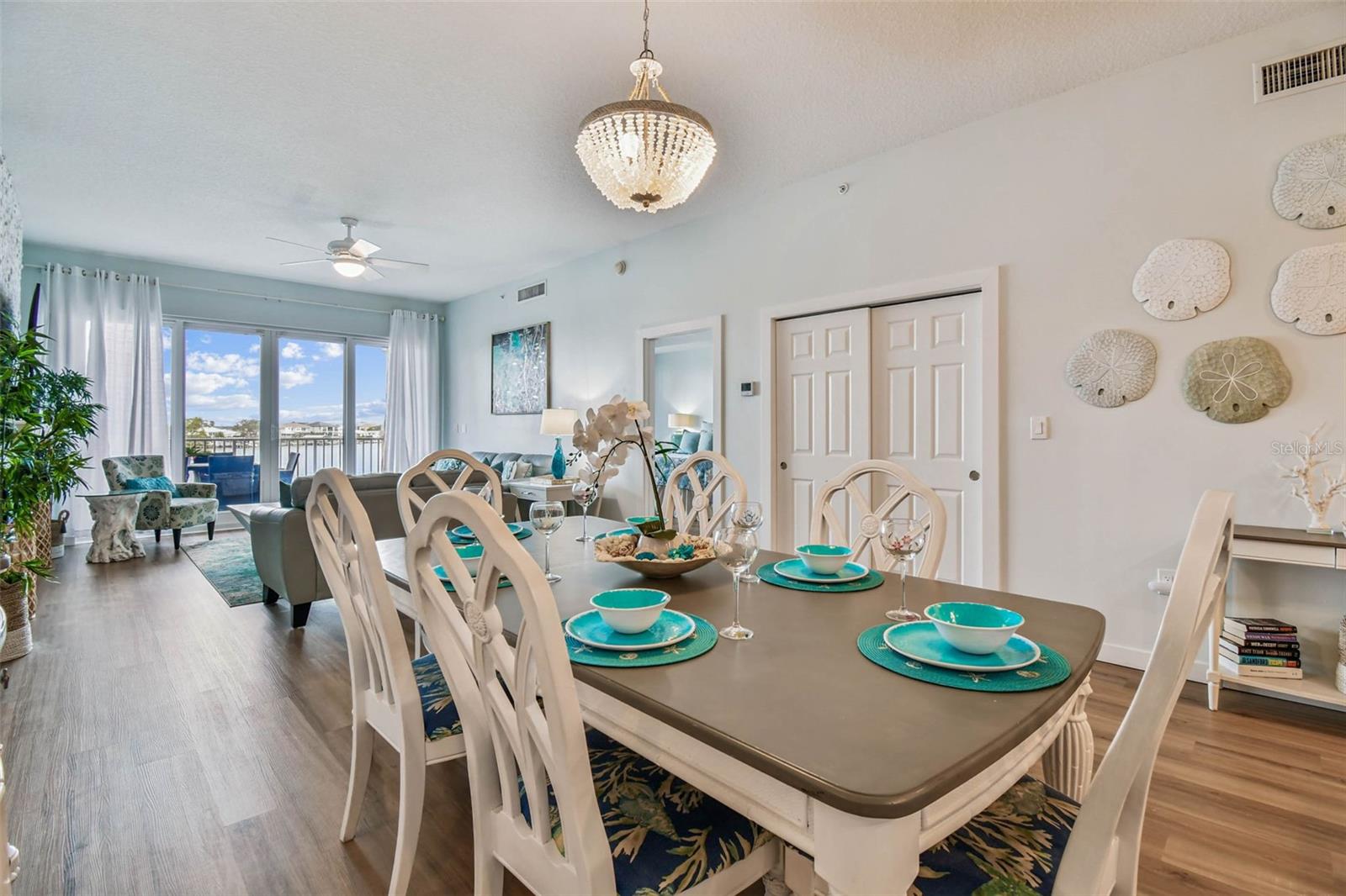HARBORVIEW GRANDE CONDO - Residential