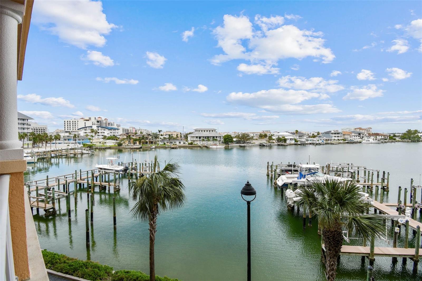 HARBORVIEW GRANDE CONDO - Residential