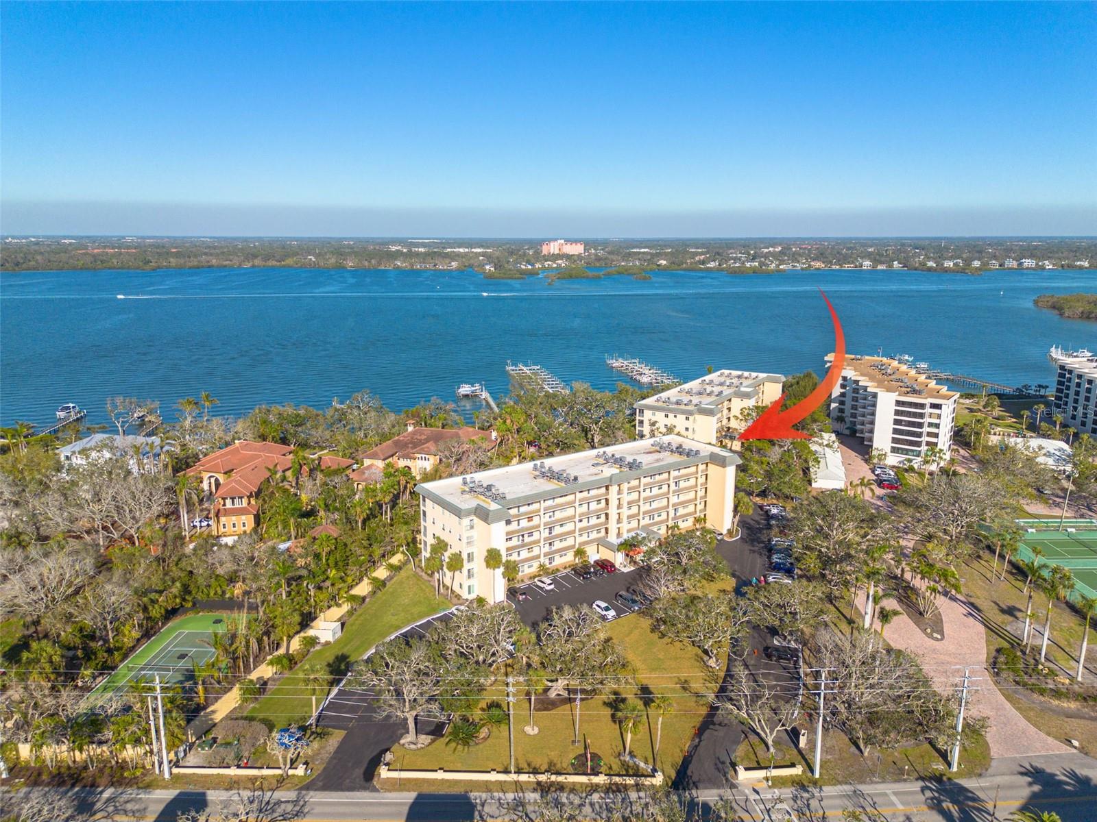 BAY TREE CLUB - Residential